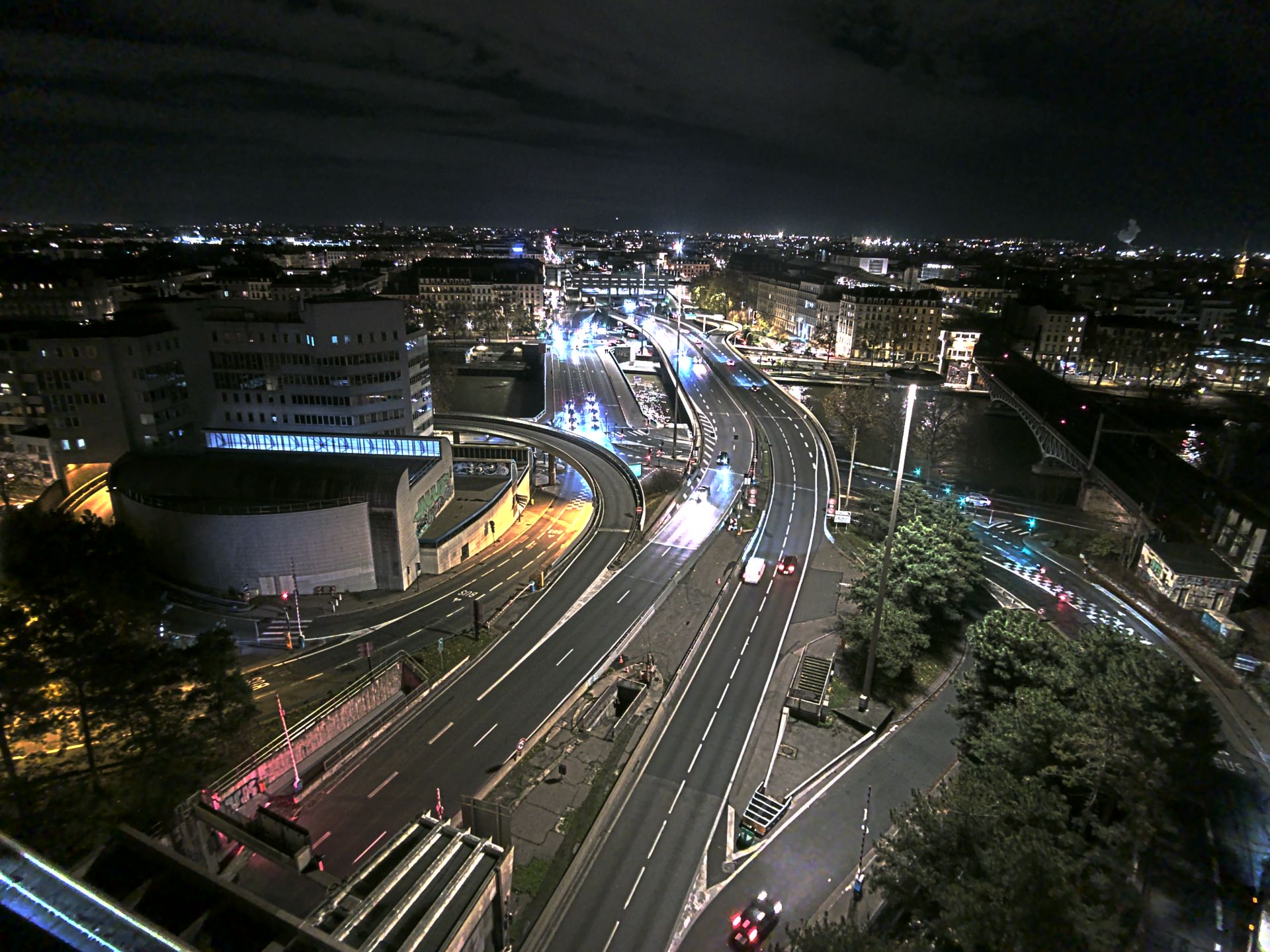 Caméra autoroute à Lyon Perrache à l'entrée Sud du Tunnel sous Fourvière, en direction de Marseille