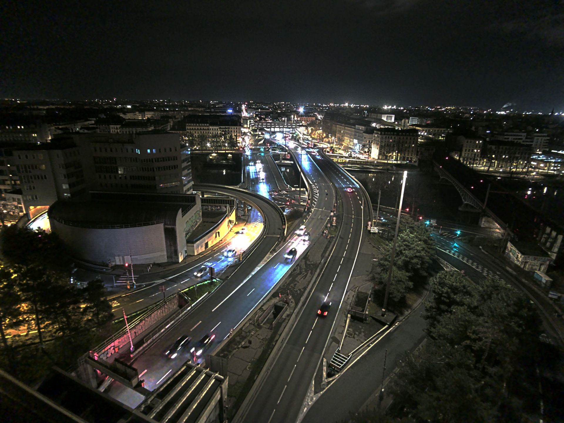 Caméra autoroute à Lyon Perrache à l'entrée Sud du Tunnel sous Fourvière, en direction de Marseille