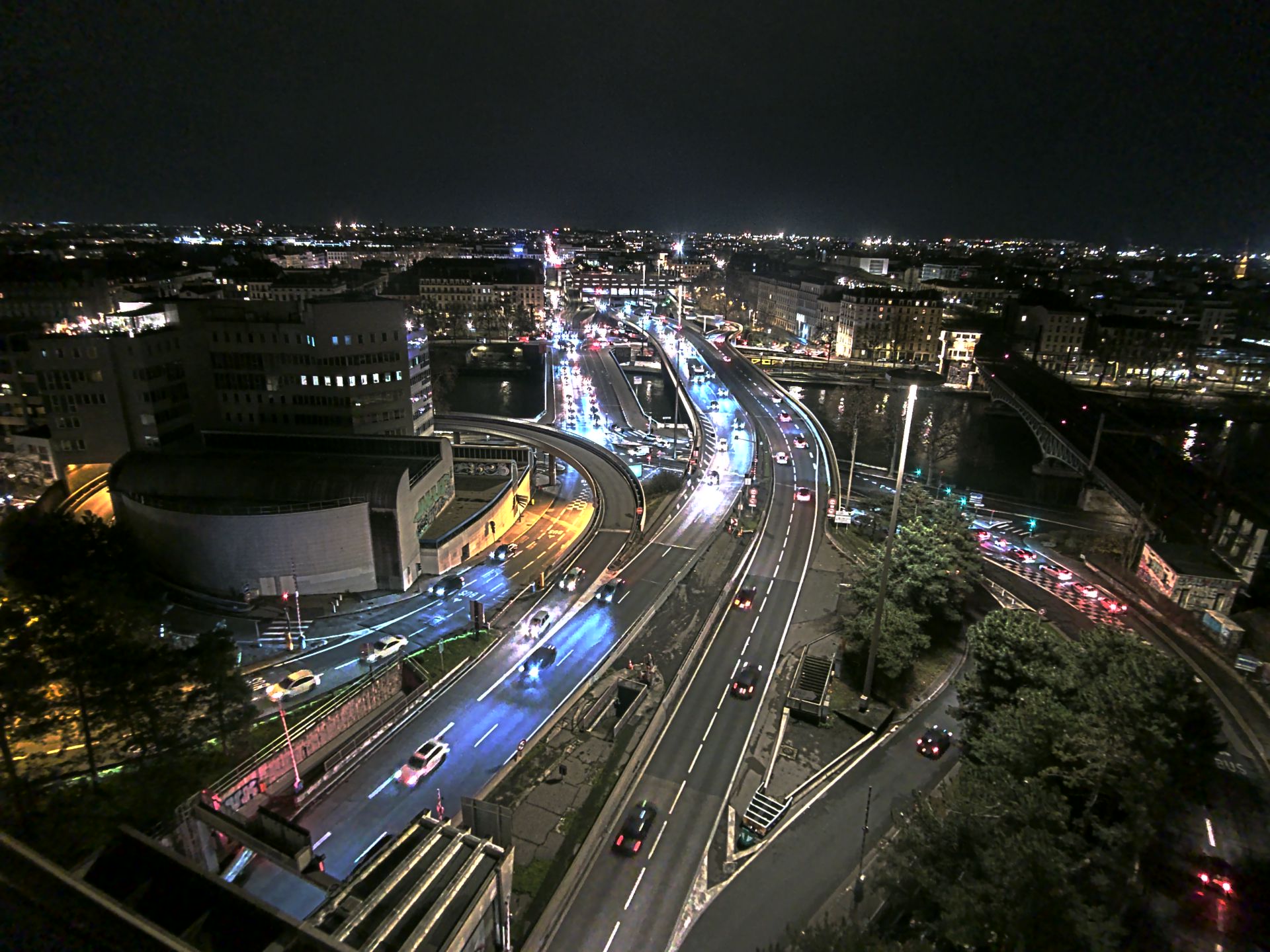 Caméra autoroute à Lyon Perrache à l'entrée Sud du Tunnel sous Fourvière, en direction de Marseille