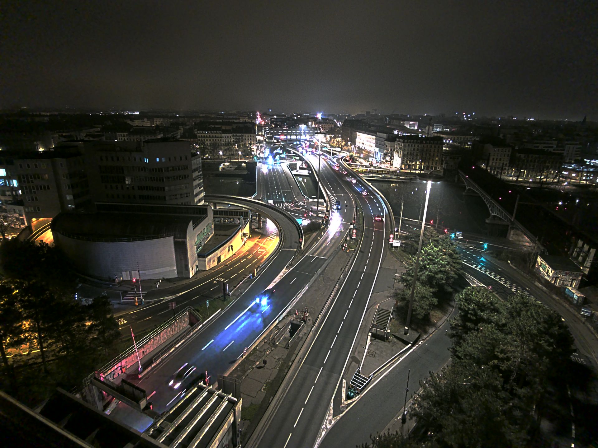 Caméra autoroute à Lyon Perrache à l'entrée Sud du Tunnel sous Fourvière, en direction de Marseille