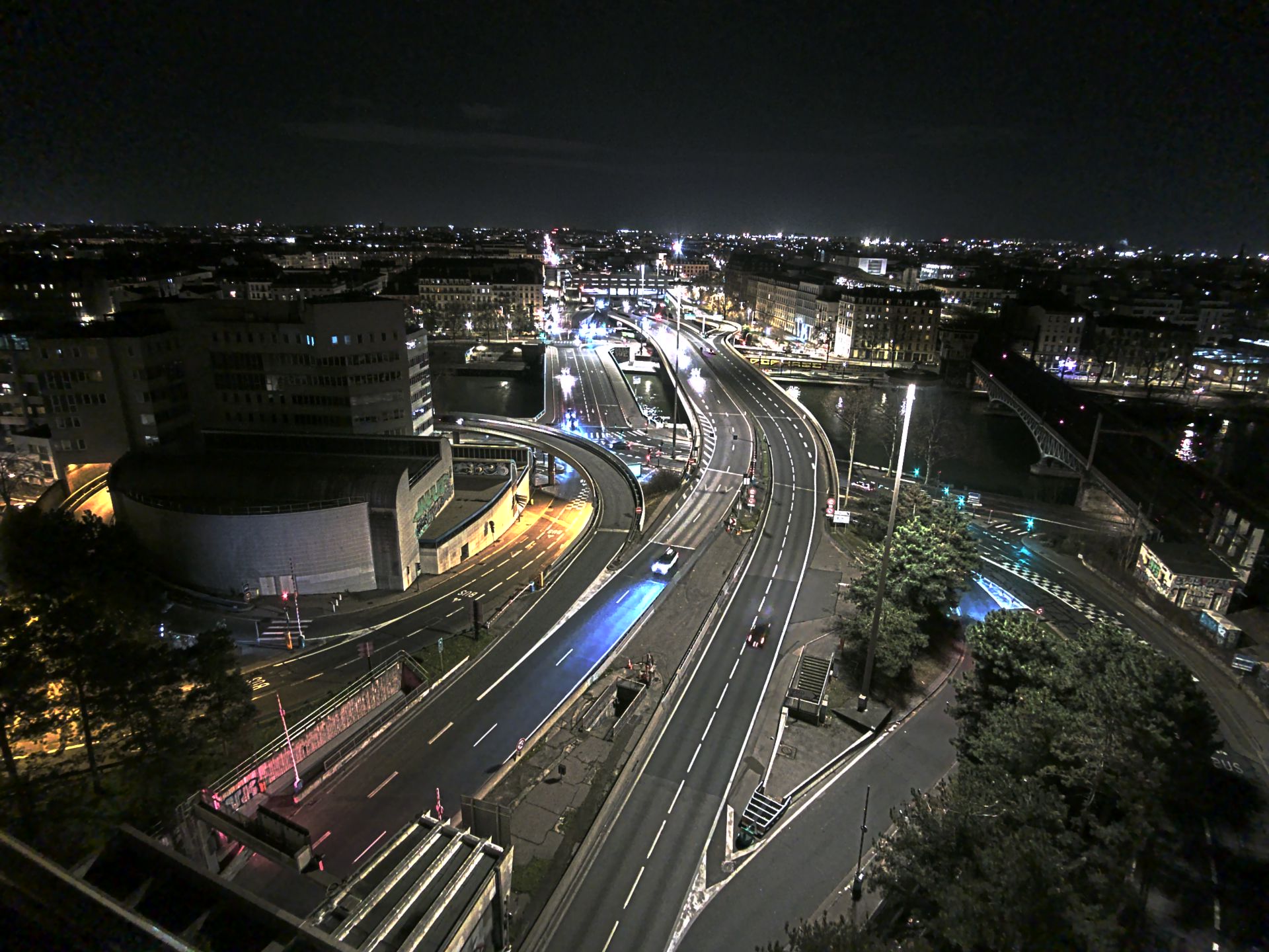 Caméra autoroute à Lyon Perrache à l'entrée Sud du Tunnel sous Fourvière, en direction de Marseille