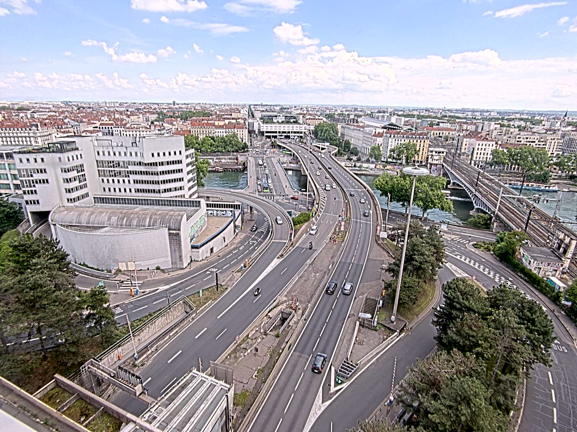 Caméra autoroute à Lyon Perrache à l'entrée Sud du Tunnel sous Fourvière, en direction de Marseille