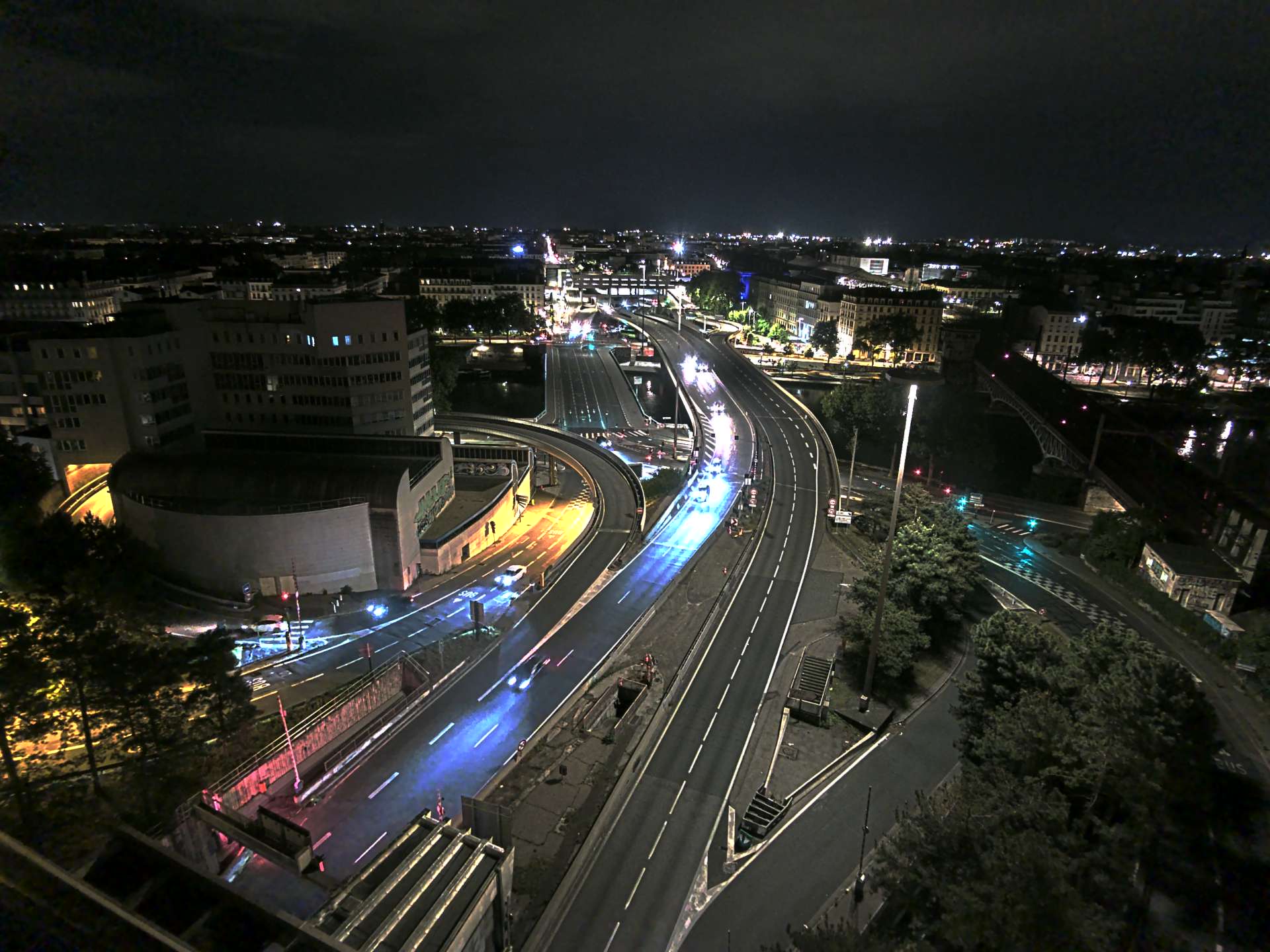 Caméra autoroute à Lyon Perrache à l'entrée Sud du Tunnel sous Fourvière, en direction de Marseille
