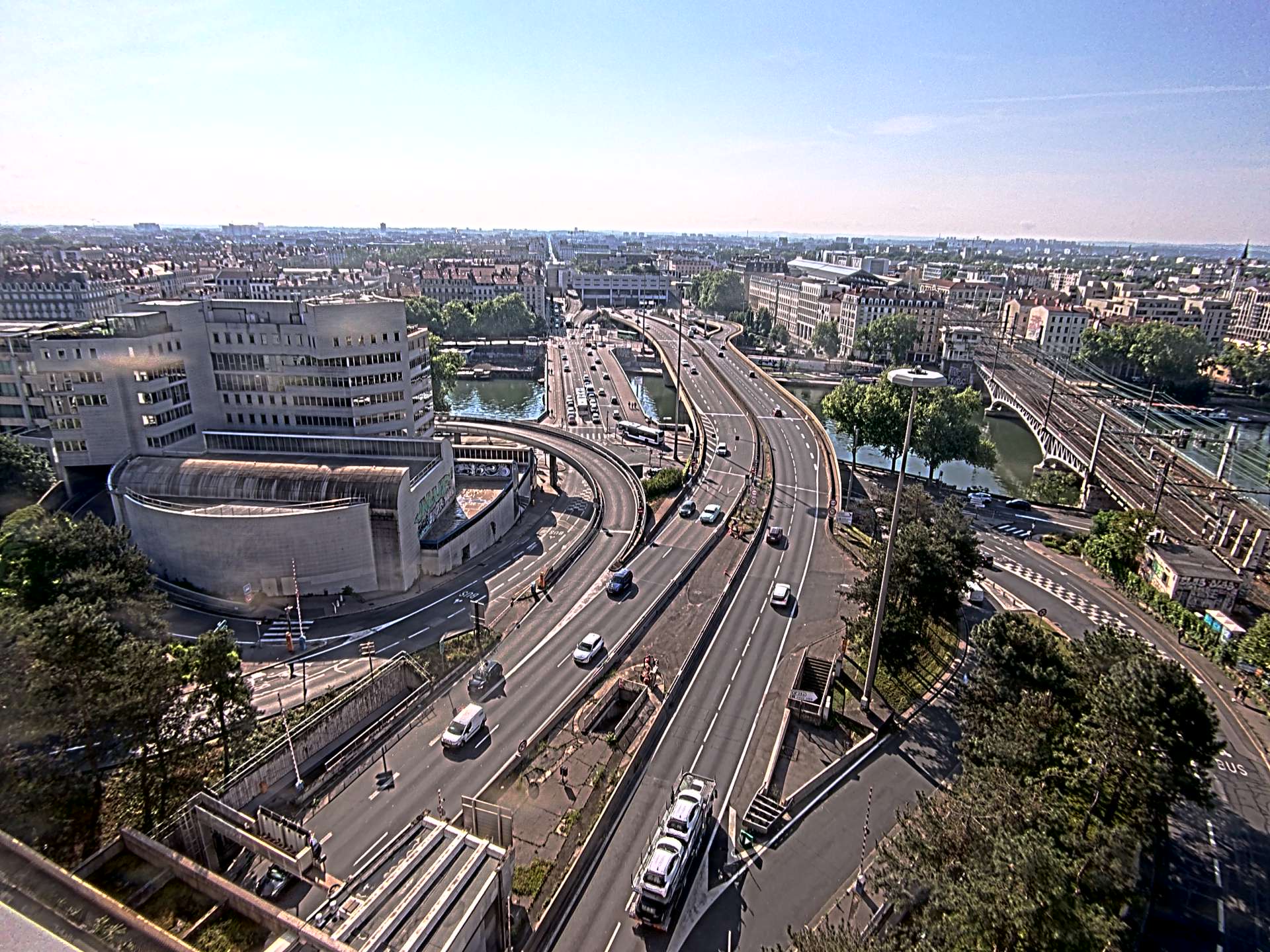 Caméra autoroute à Lyon Perrache à l'entrée Sud du Tunnel sous Fourvière, en direction de Marseille