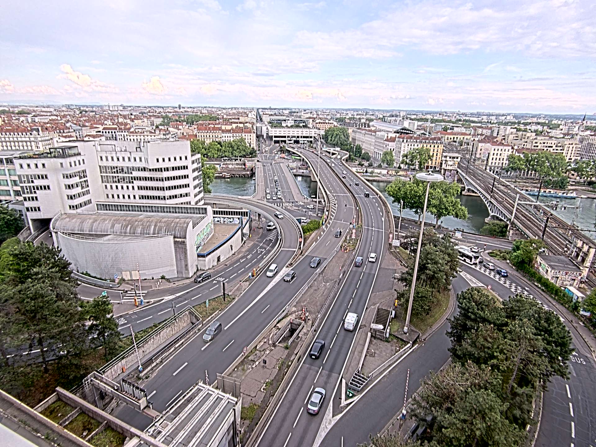 Caméra autoroute à Lyon Perrache à l'entrée Sud du Tunnel sous Fourvière, en direction de Marseille