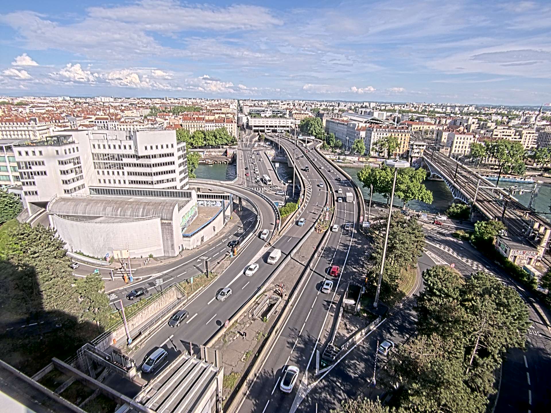 Caméra autoroute à Lyon Perrache à l'entrée Sud du Tunnel sous Fourvière, en direction de Marseille