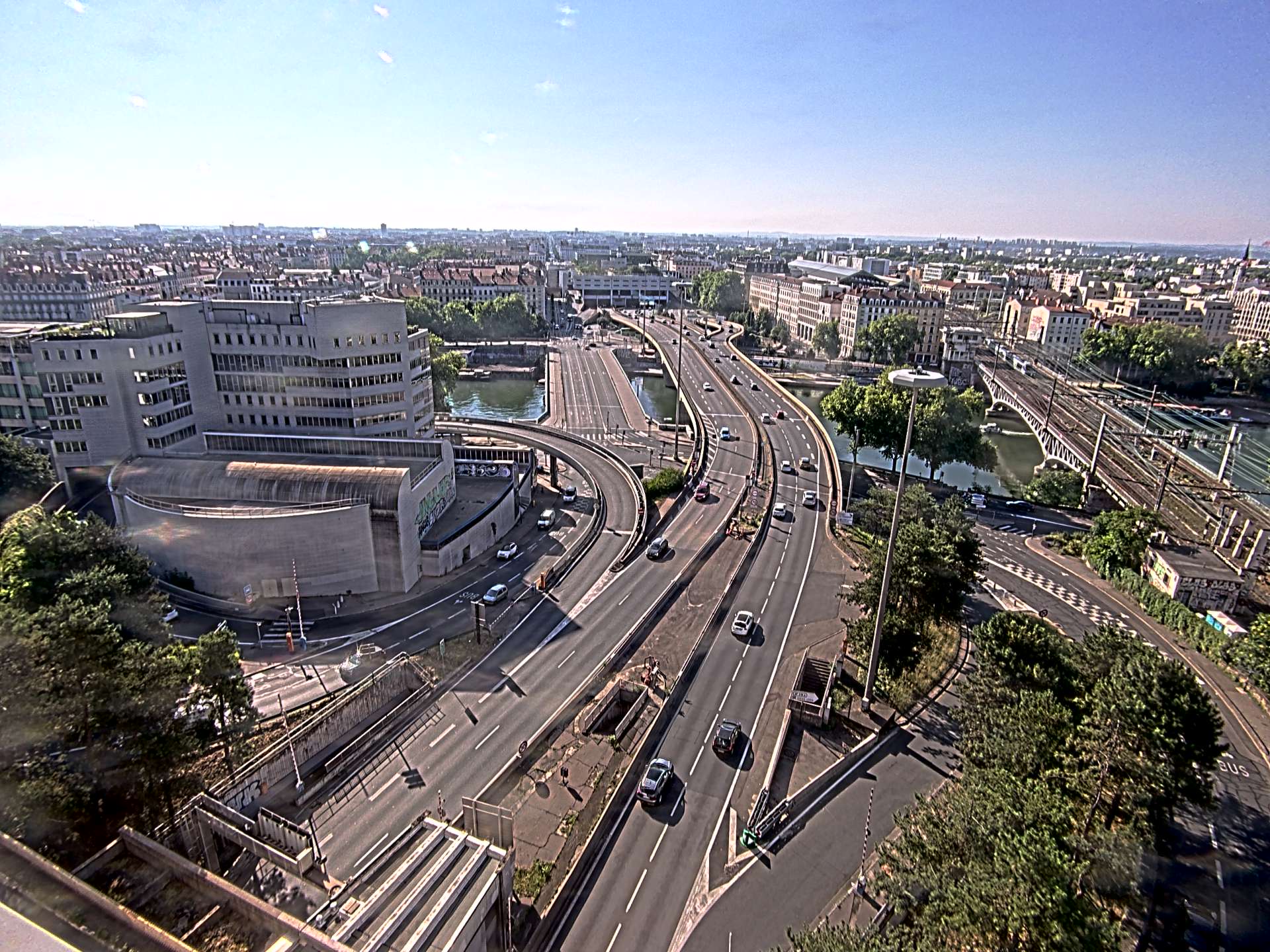 Caméra autoroute à Lyon Perrache à l'entrée Sud du Tunnel sous Fourvière, en direction de Marseille