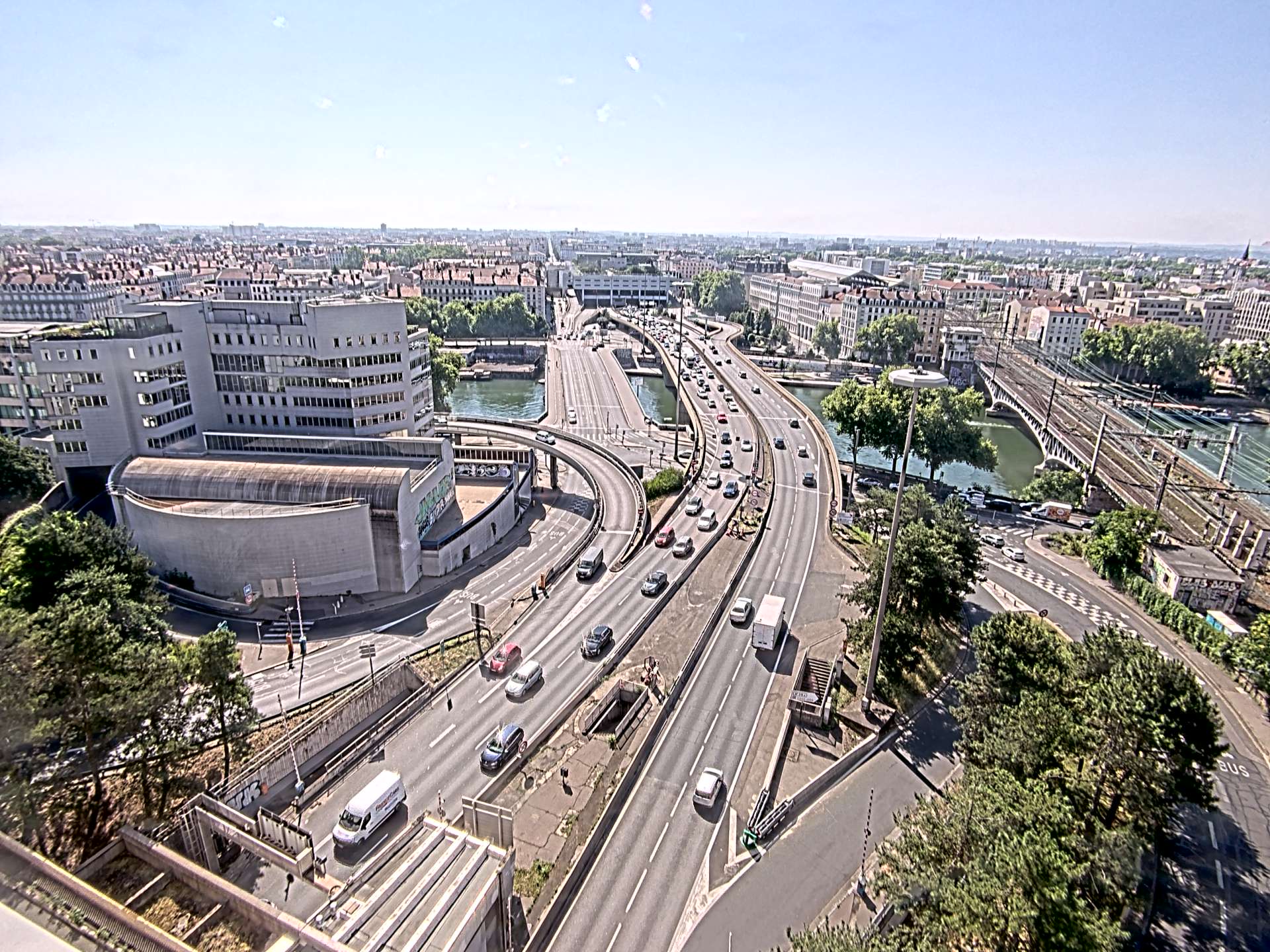Caméra autoroute à Lyon Perrache à l'entrée Sud du Tunnel sous Fourvière, en direction de Marseille