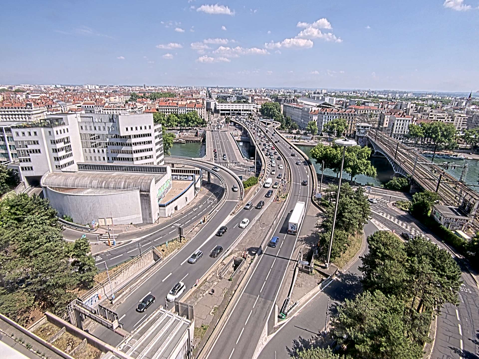 Caméra autoroute à Lyon Perrache à l'entrée Sud du Tunnel sous Fourvière, en direction de Marseille