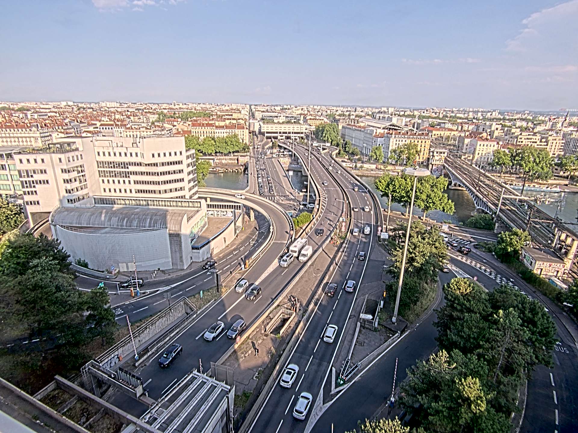 Caméra autoroute à Lyon Perrache à l'entrée Sud du Tunnel sous Fourvière, en direction de Marseille