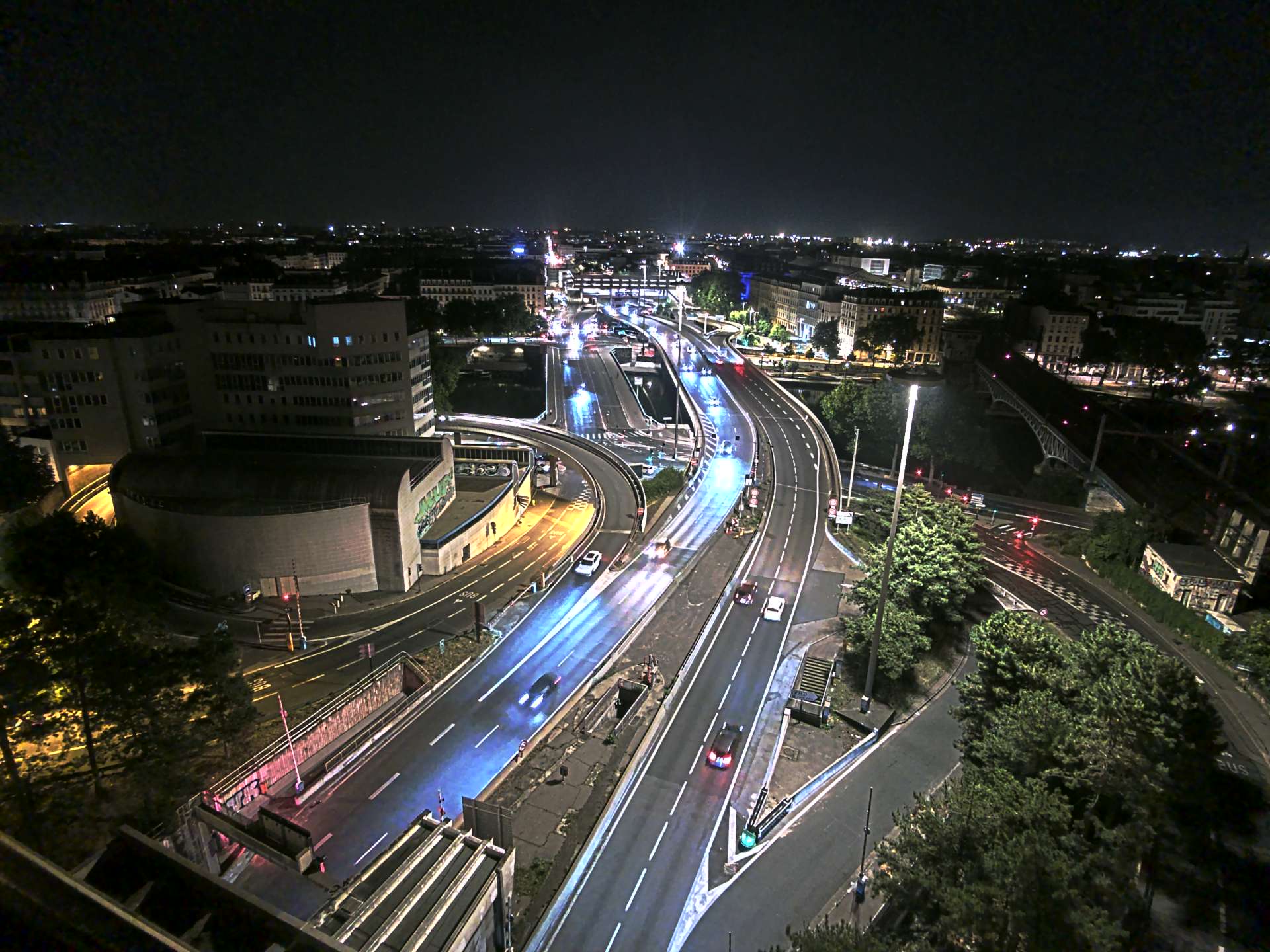Caméra autoroute à Lyon Perrache à l'entrée Sud du Tunnel sous Fourvière, en direction de Marseille