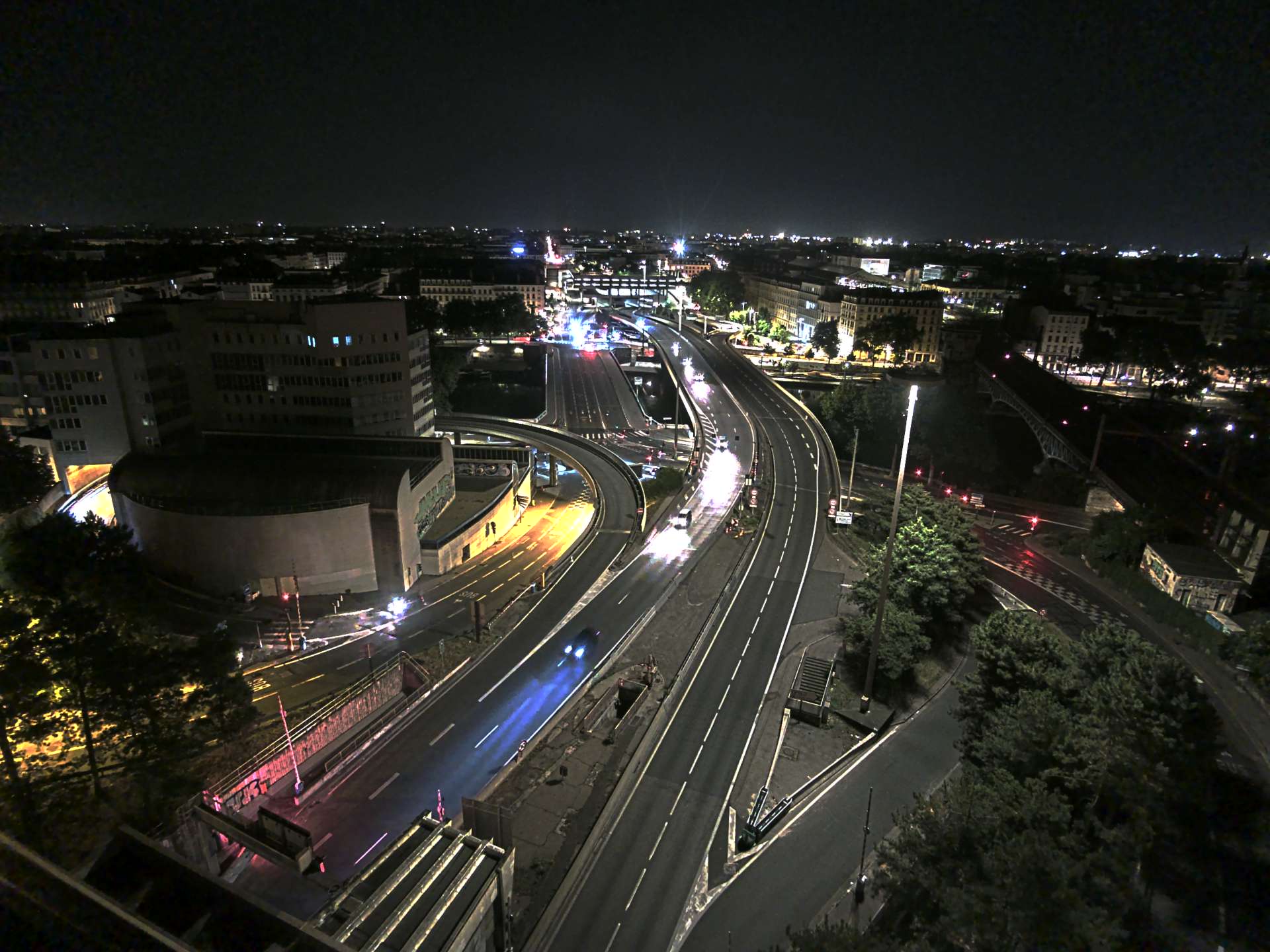 Caméra autoroute à Lyon Perrache à l'entrée Sud du Tunnel sous Fourvière, en direction de Marseille