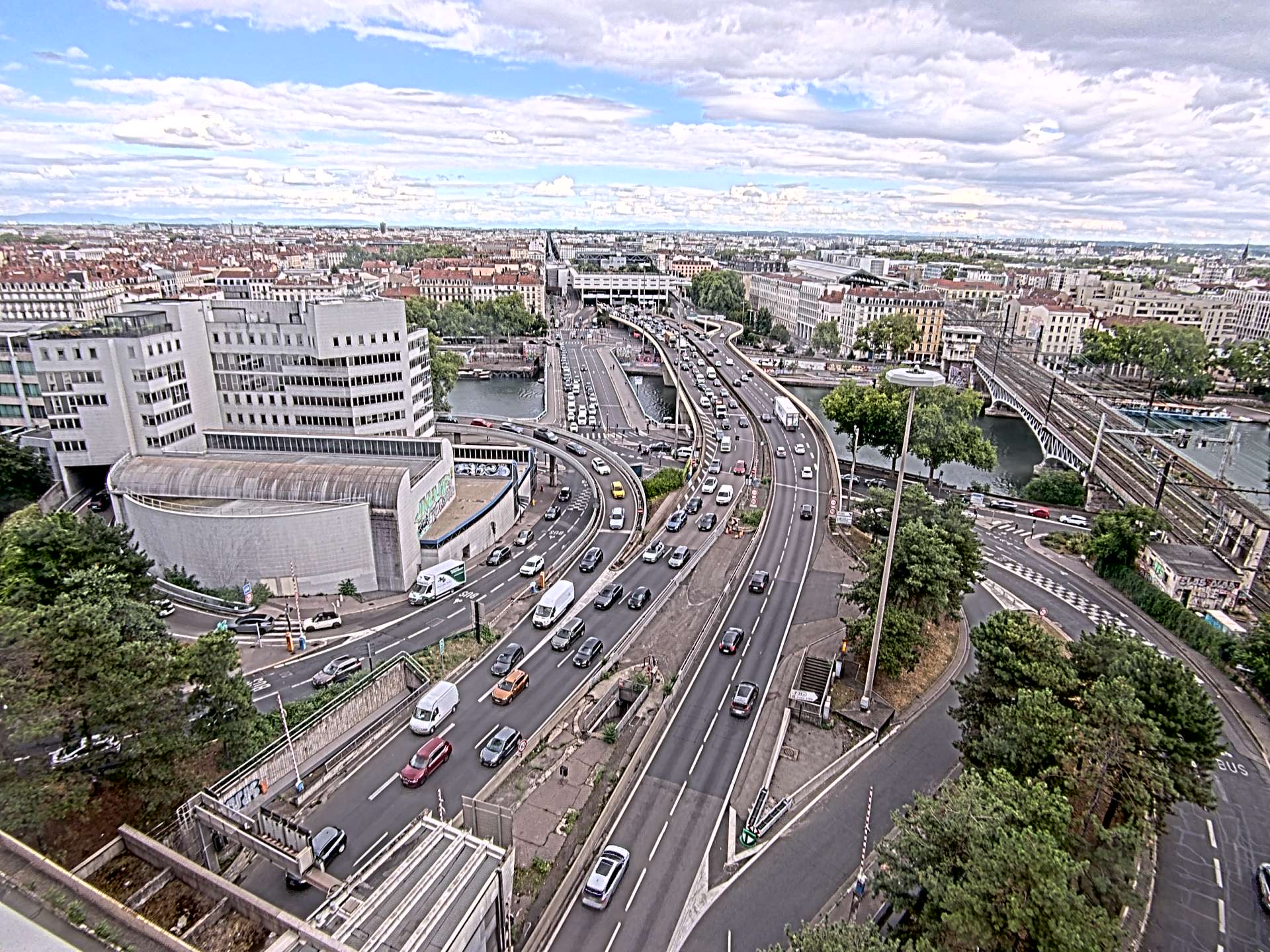 Caméra autoroute à Lyon Perrache à l'entrée Sud du Tunnel sous Fourvière, en direction de Marseille