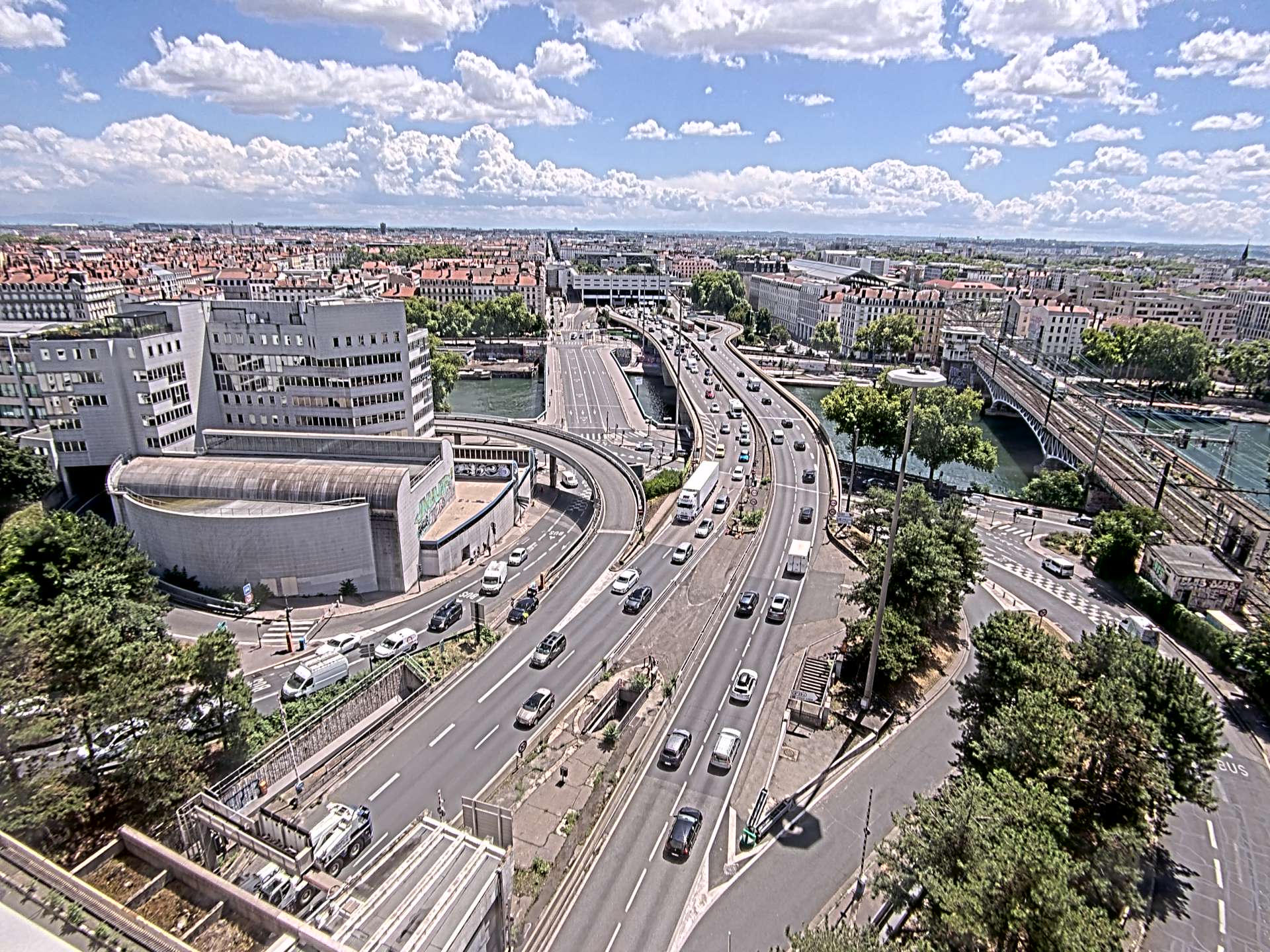 Caméra autoroute à Lyon Perrache à l'entrée Sud du Tunnel sous Fourvière, en direction de Marseille