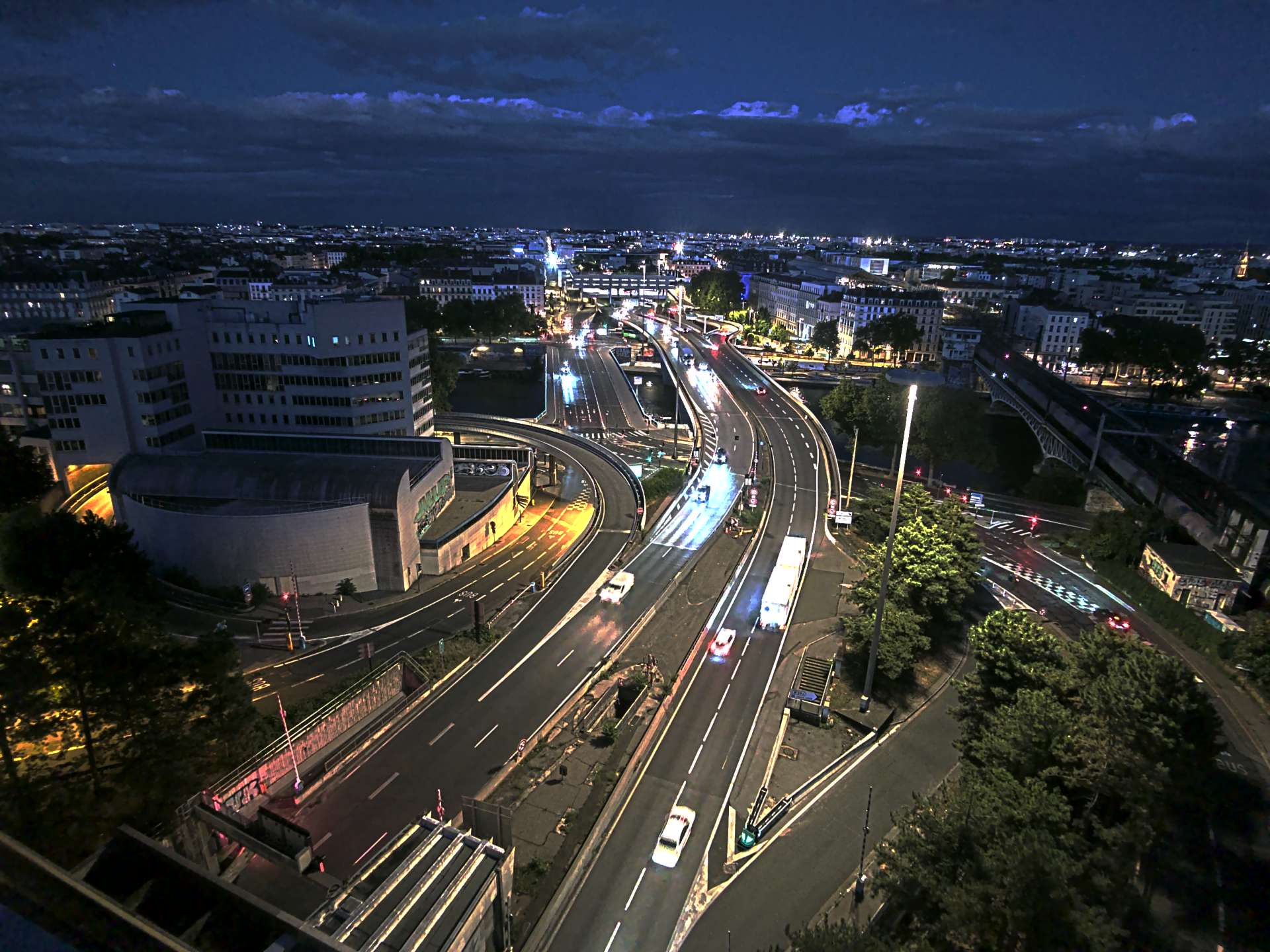Caméra autoroute à Lyon Perrache à l'entrée Sud du Tunnel sous Fourvière, en direction de Marseille