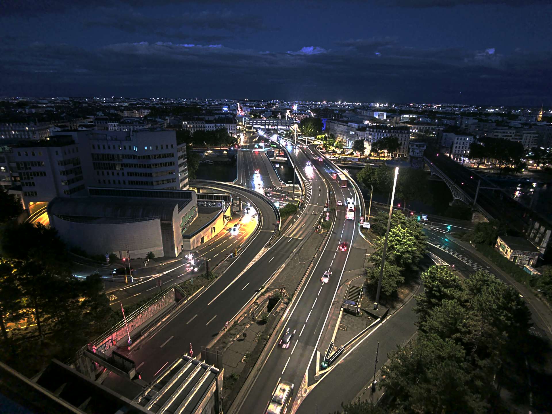Caméra autoroute à Lyon Perrache à l'entrée Sud du Tunnel sous Fourvière, en direction de Marseille