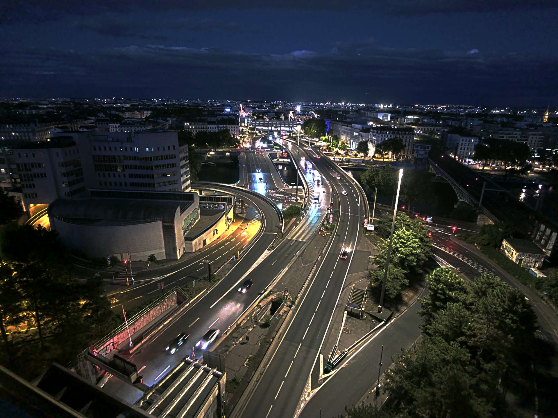 Caméra autoroute à Lyon Perrache à l'entrée Sud du Tunnel sous Fourvière, en direction de Marseille