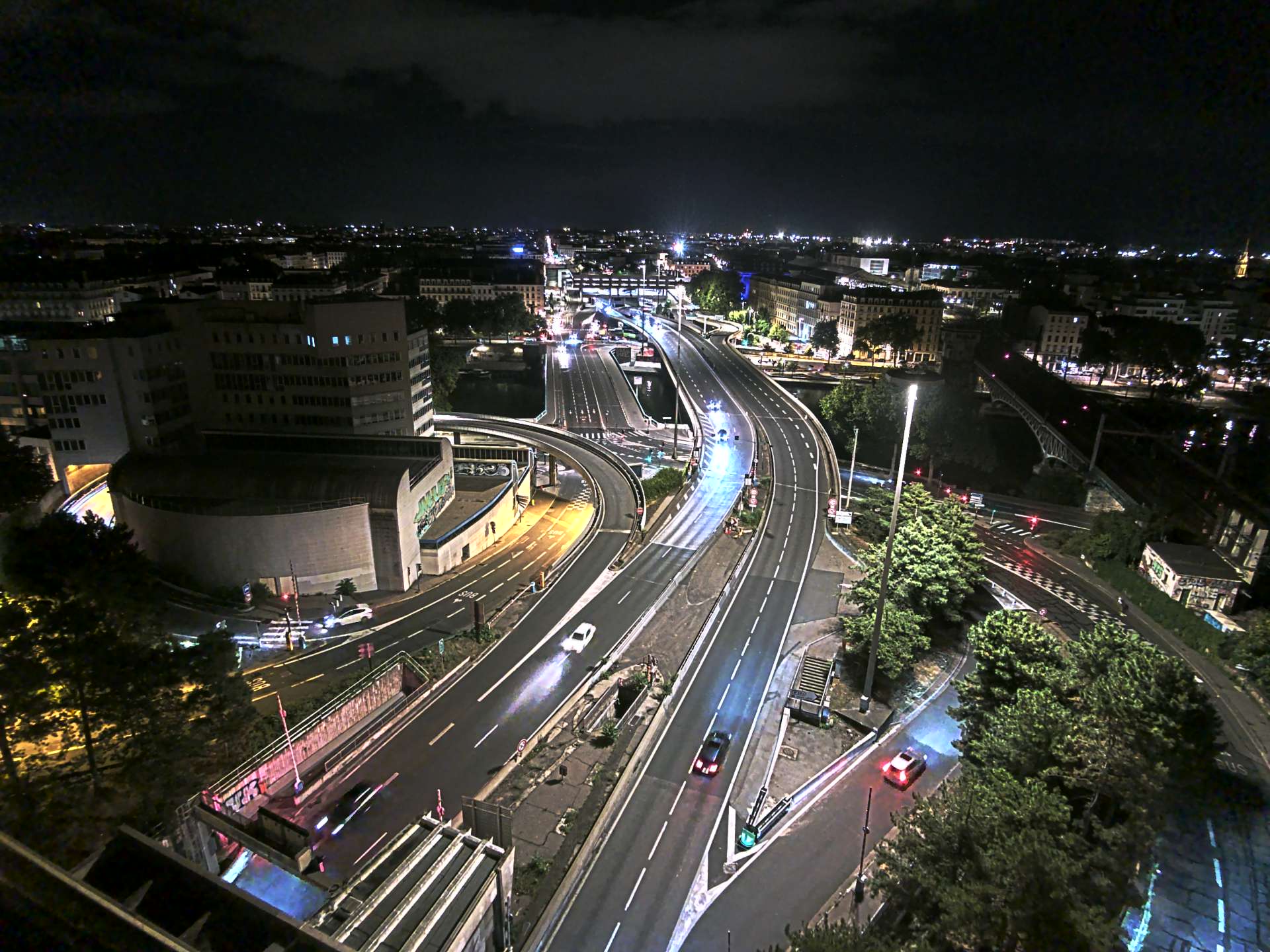 Caméra autoroute à Lyon Perrache à l'entrée Sud du Tunnel sous Fourvière, en direction de Marseille