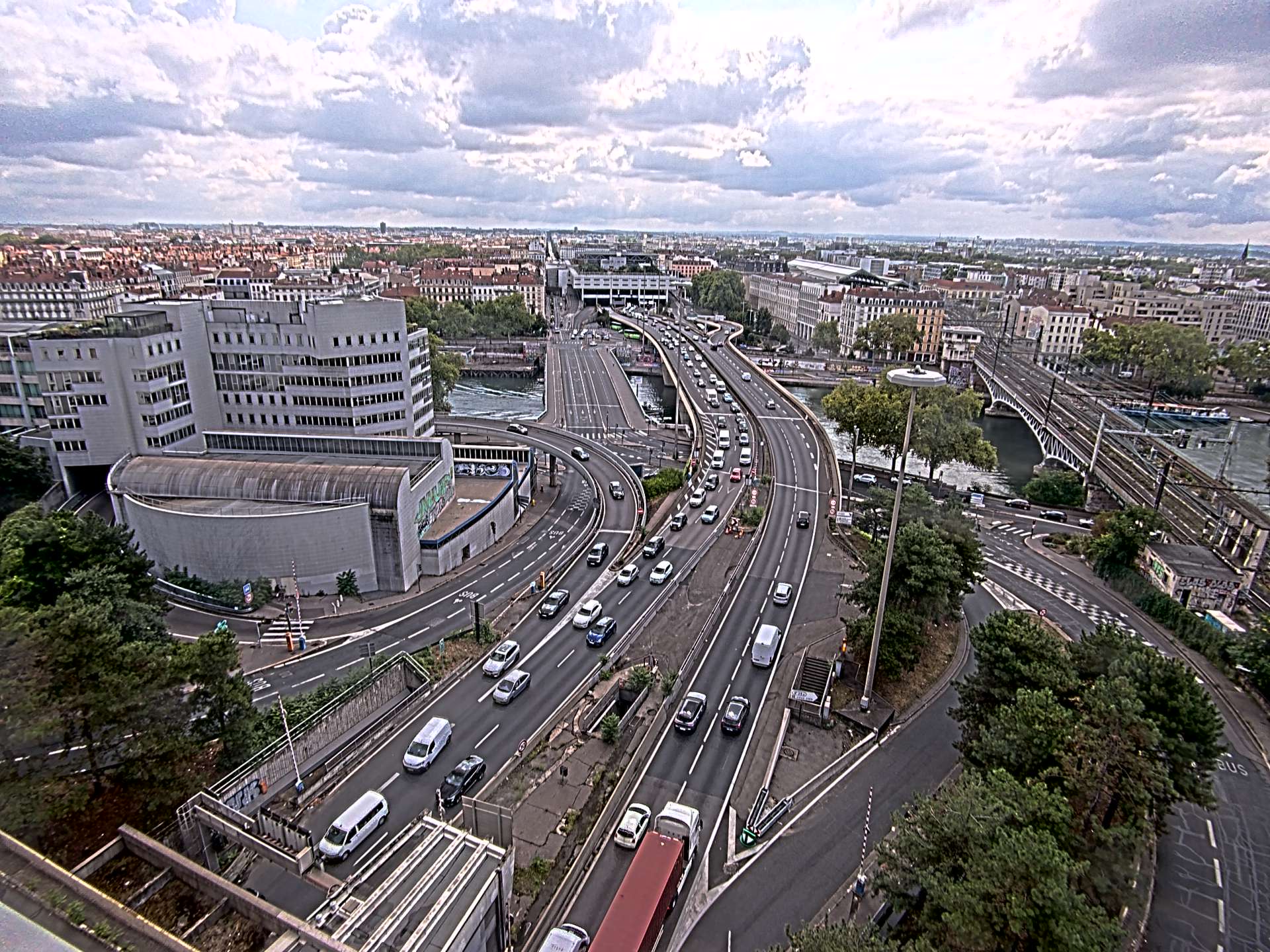 Caméra autoroute à Lyon Perrache à l'entrée Sud du Tunnel sous Fourvière, en direction de Marseille