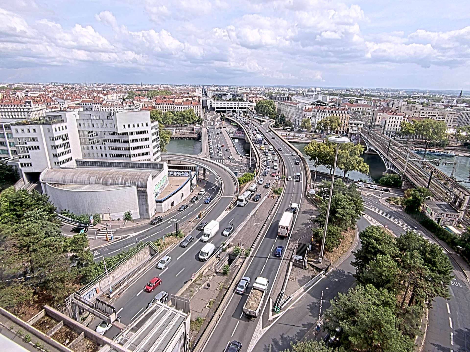Caméra autoroute à Lyon Perrache à l'entrée Sud du Tunnel sous Fourvière, en direction de Marseille