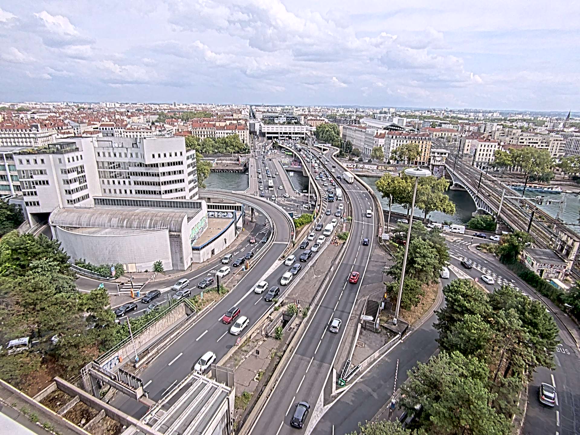 Caméra autoroute à Lyon Perrache à l'entrée Sud du Tunnel sous Fourvière, en direction de Marseille