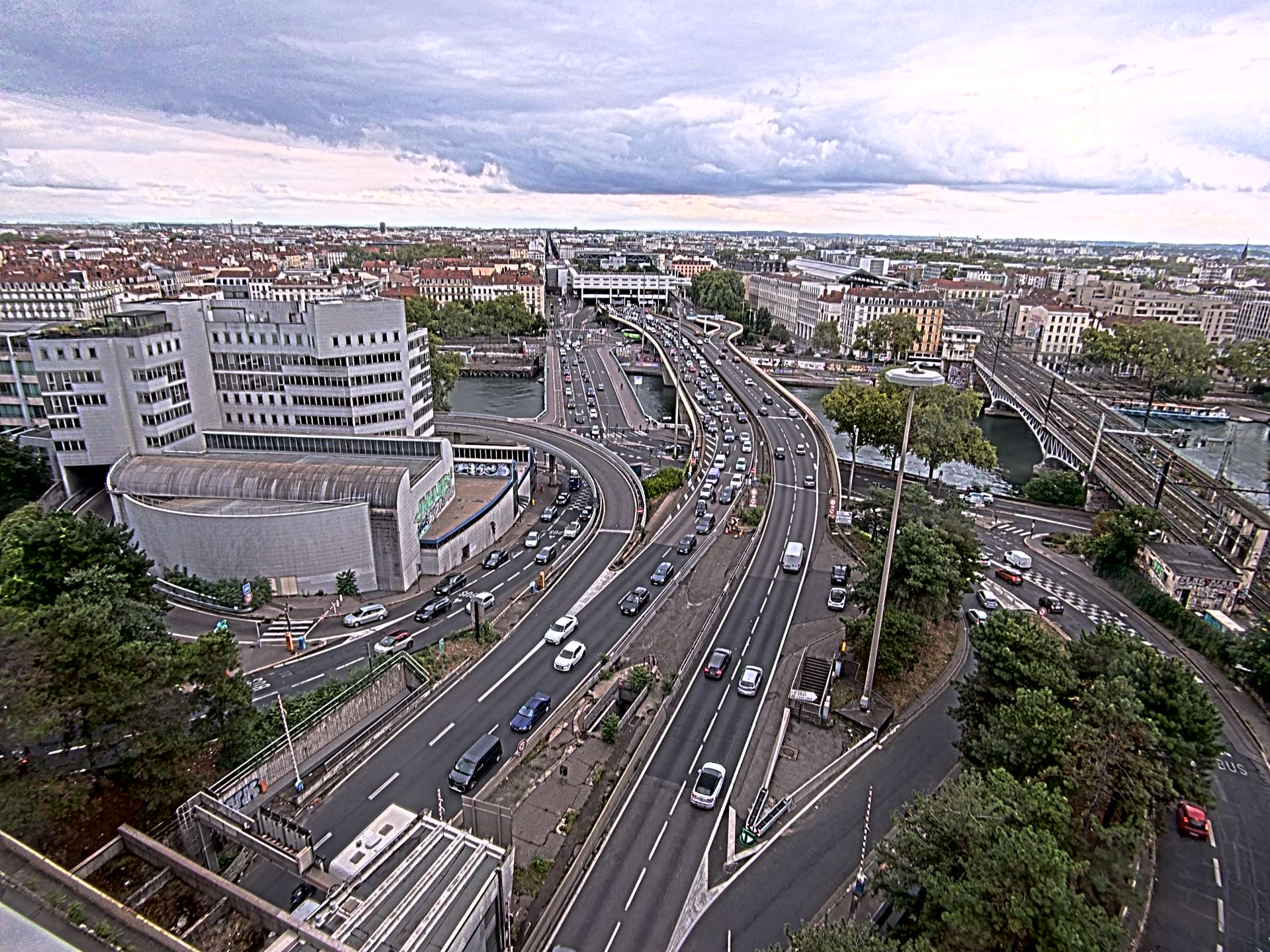 Caméra autoroute à Lyon Perrache à l'entrée Sud du Tunnel sous Fourvière, en direction de Marseille