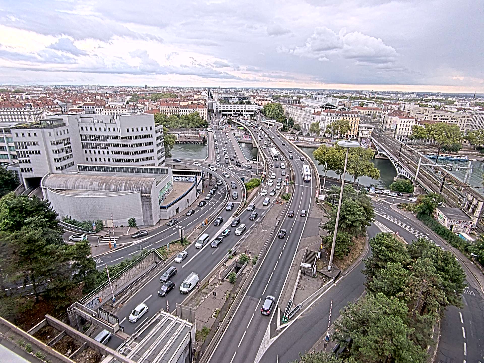 Caméra autoroute à Lyon Perrache à l'entrée Sud du Tunnel sous Fourvière, en direction de Marseille