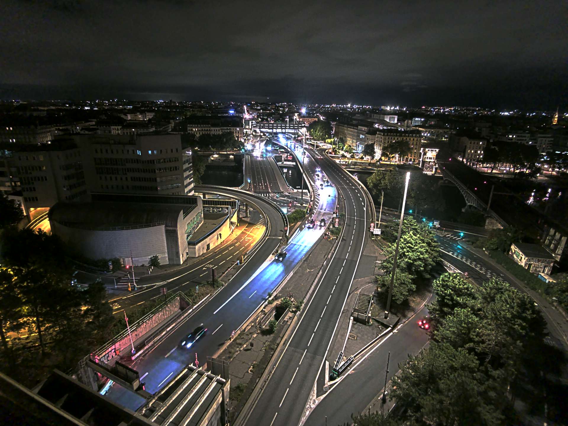 Caméra autoroute à Lyon Perrache à l'entrée Sud du Tunnel sous Fourvière, en direction de Marseille