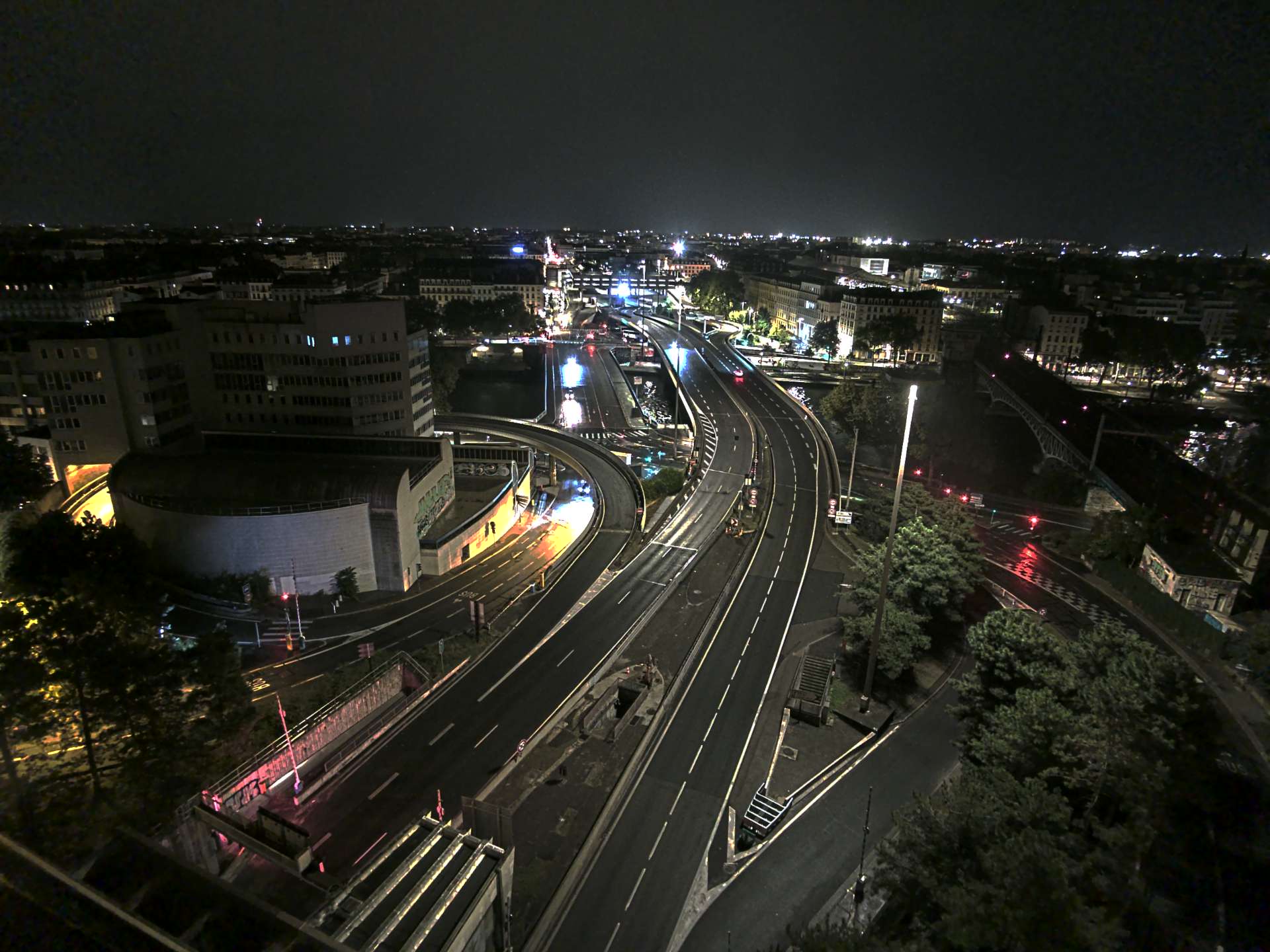 Caméra autoroute à Lyon Perrache à l'entrée Sud du Tunnel sous Fourvière, en direction de Marseille