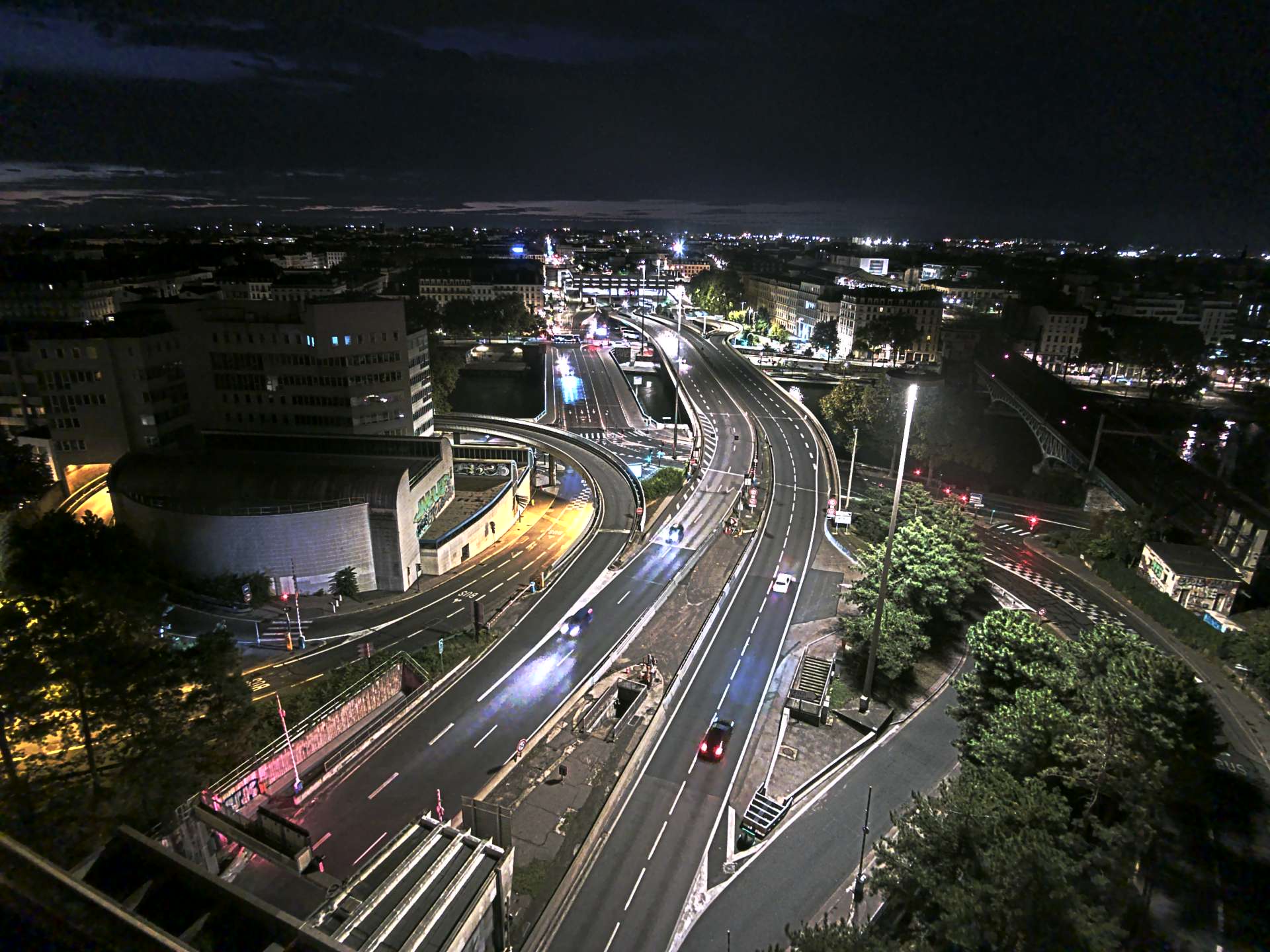 Caméra autoroute à Lyon Perrache à l'entrée Sud du Tunnel sous Fourvière, en direction de Marseille