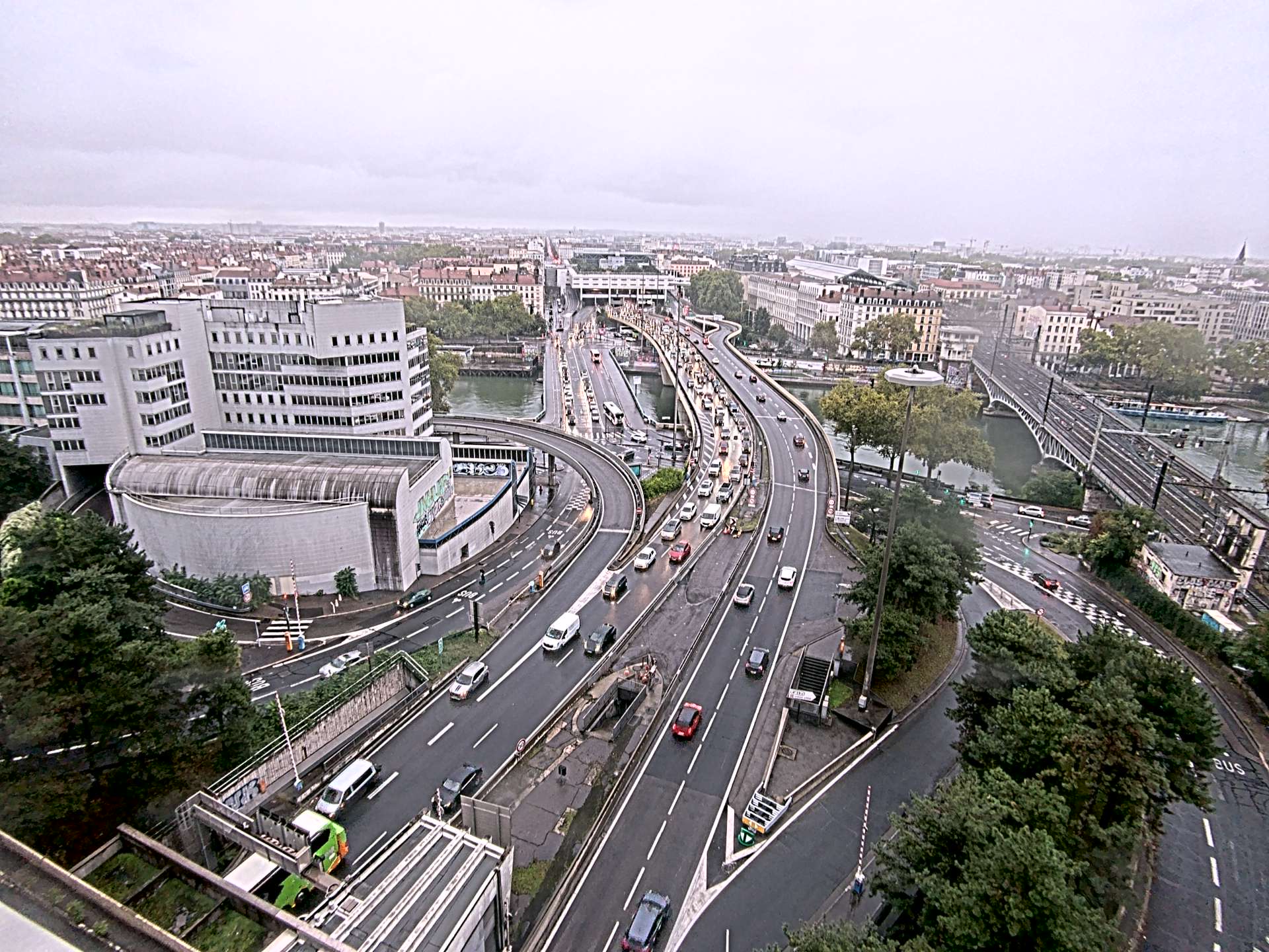 Caméra autoroute à Lyon Perrache à l'entrée Sud du Tunnel sous Fourvière, en direction de Marseille