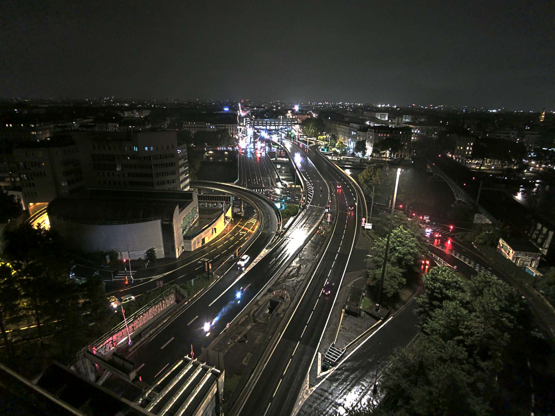 Caméra autoroute à Lyon Perrache à l'entrée Sud du Tunnel sous Fourvière, en direction de Marseille