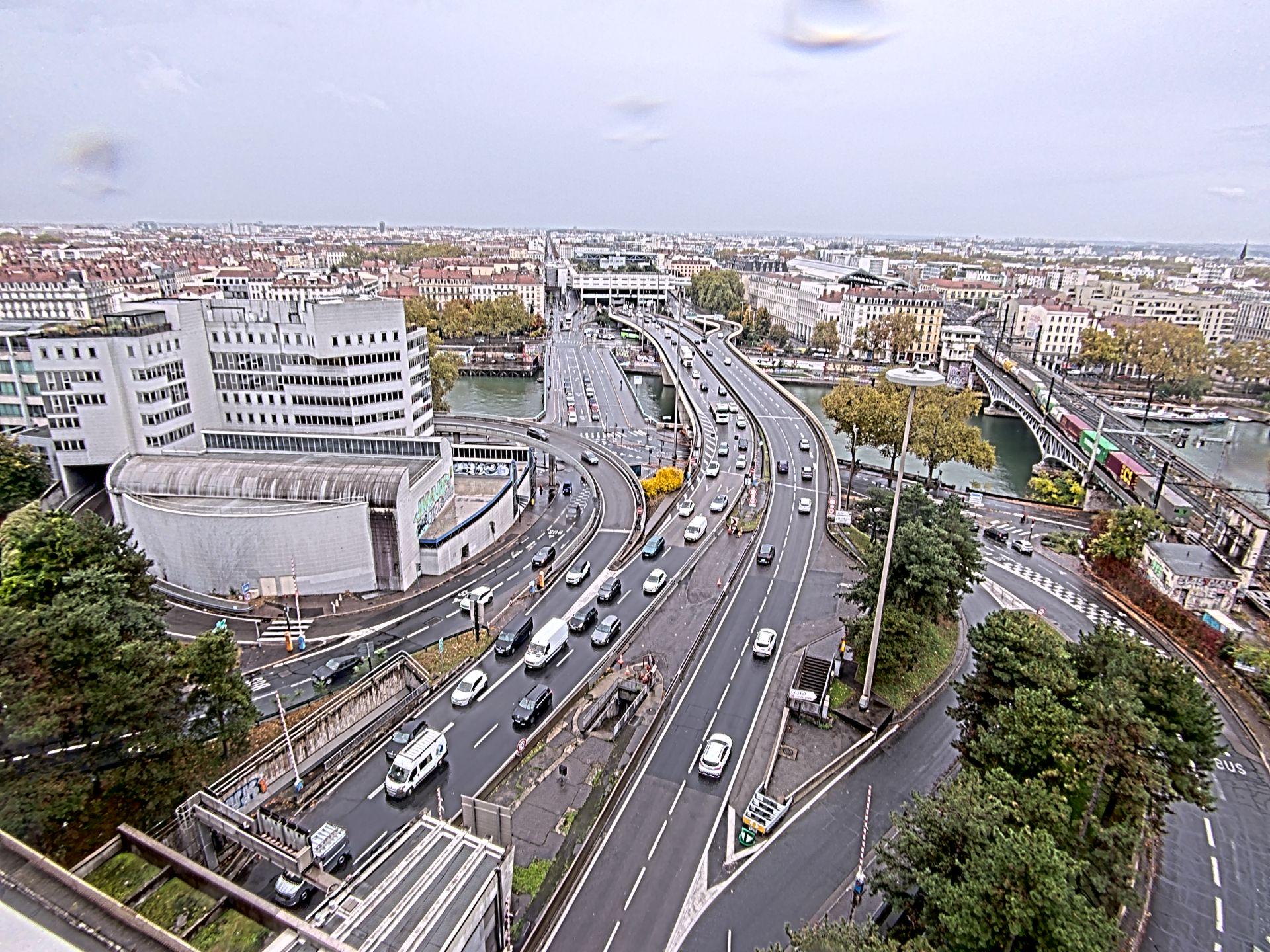 Caméra autoroute à Lyon Perrache à l'entrée Sud du Tunnel sous Fourvière, en direction de Marseille