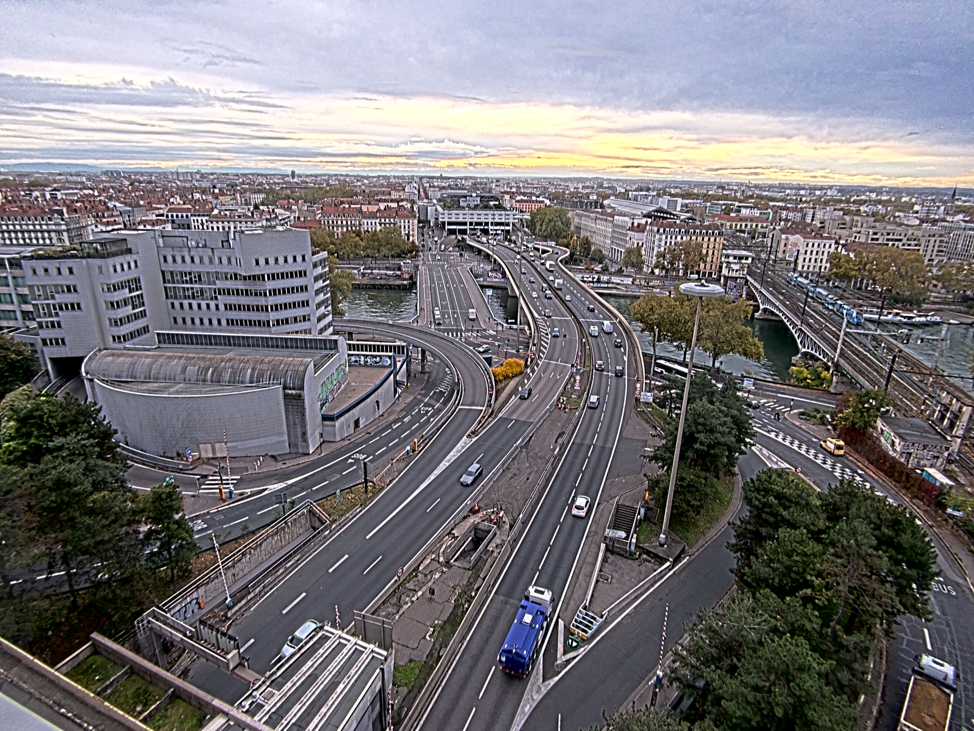 Caméra autoroute à Lyon Perrache à l'entrée Sud du Tunnel sous Fourvière, en direction de Marseille