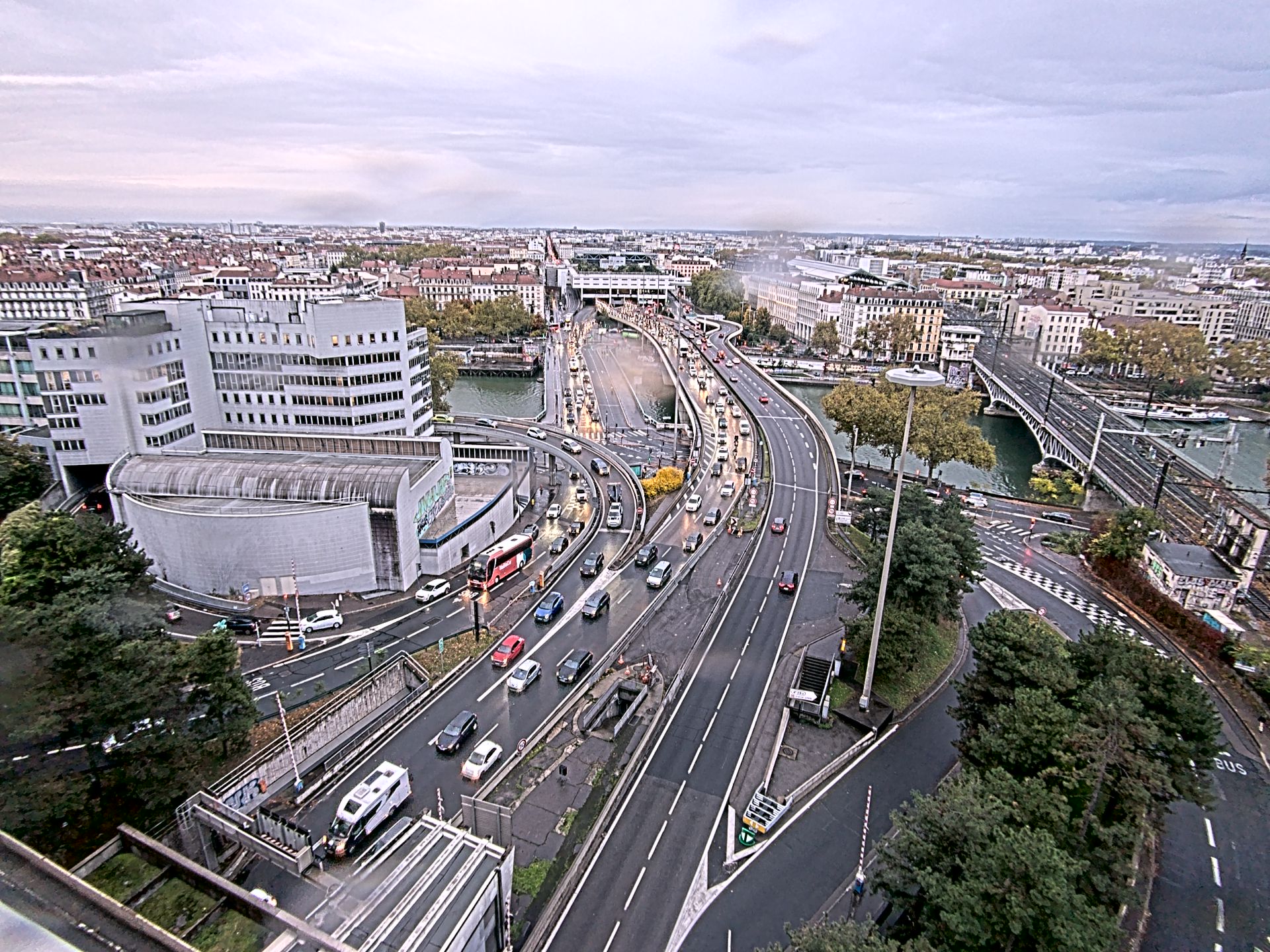 Caméra autoroute à Lyon Perrache à l'entrée Sud du Tunnel sous Fourvière, en direction de Marseille
