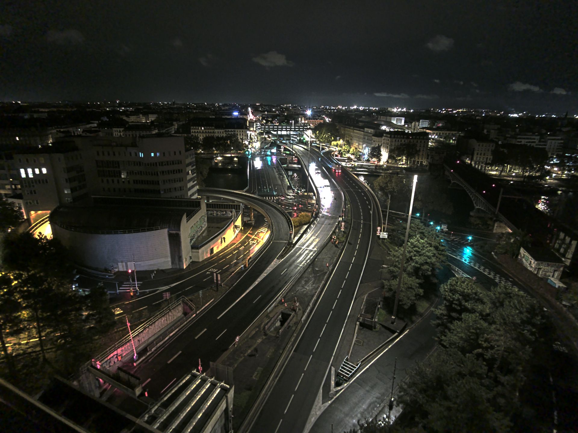 Caméra autoroute à Lyon Perrache à l'entrée Sud du Tunnel sous Fourvière, en direction de Marseille