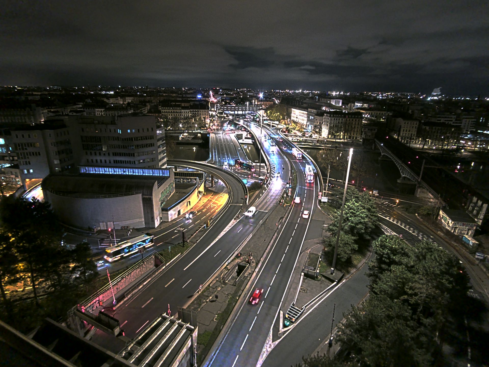 Caméra autoroute à Lyon Perrache à l'entrée Sud du Tunnel sous Fourvière, en direction de Marseille