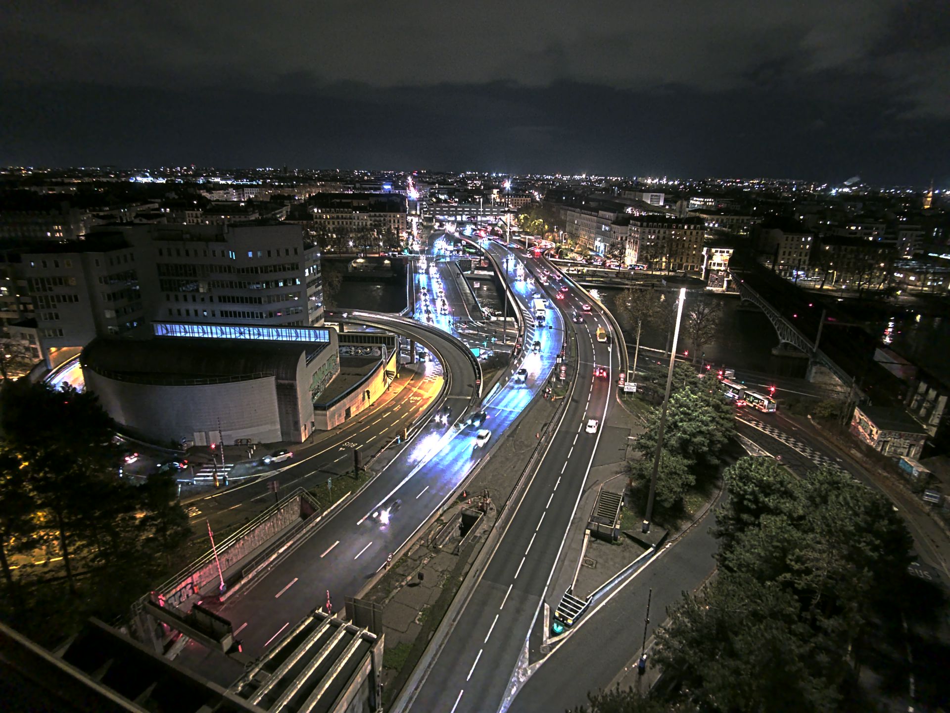Caméra autoroute à Lyon Perrache à l'entrée Sud du Tunnel sous Fourvière, en direction de Marseille