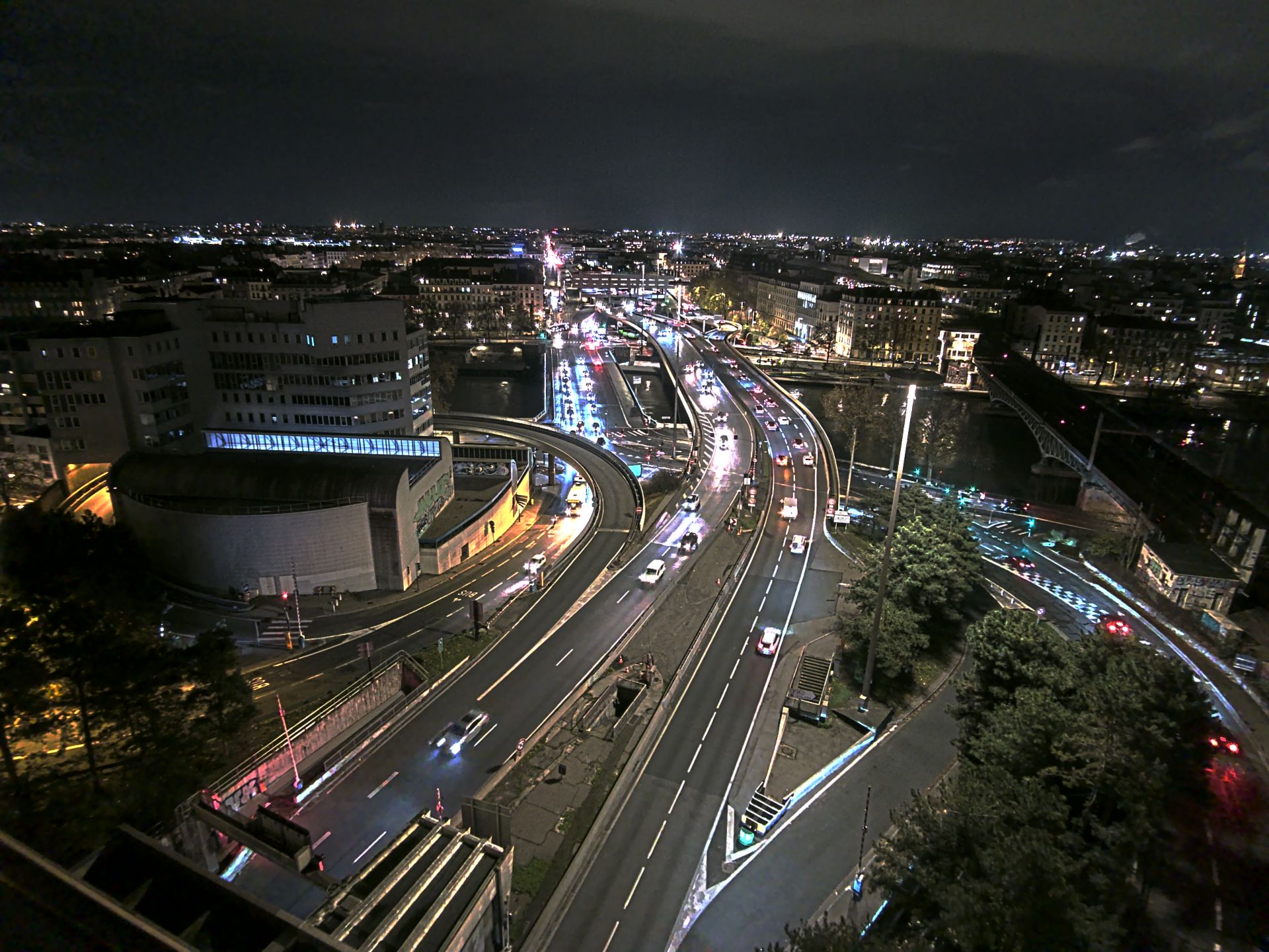 Caméra autoroute à Lyon Perrache à l'entrée Sud du Tunnel sous Fourvière, en direction de Marseille