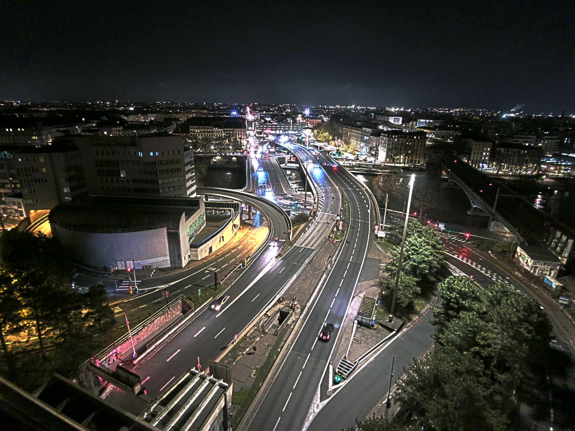 Caméra autoroute à Lyon Perrache à l'entrée Sud du Tunnel sous Fourvière, en direction de Marseille