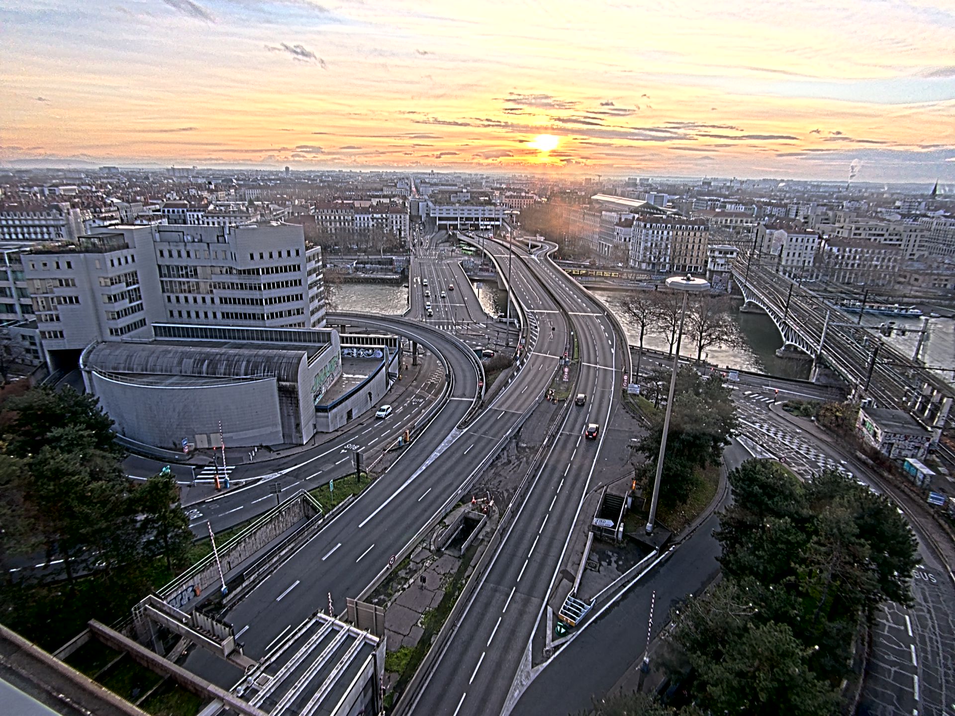 Caméra autoroute à Lyon Perrache à l'entrée Sud du Tunnel sous Fourvière, en direction de Marseille