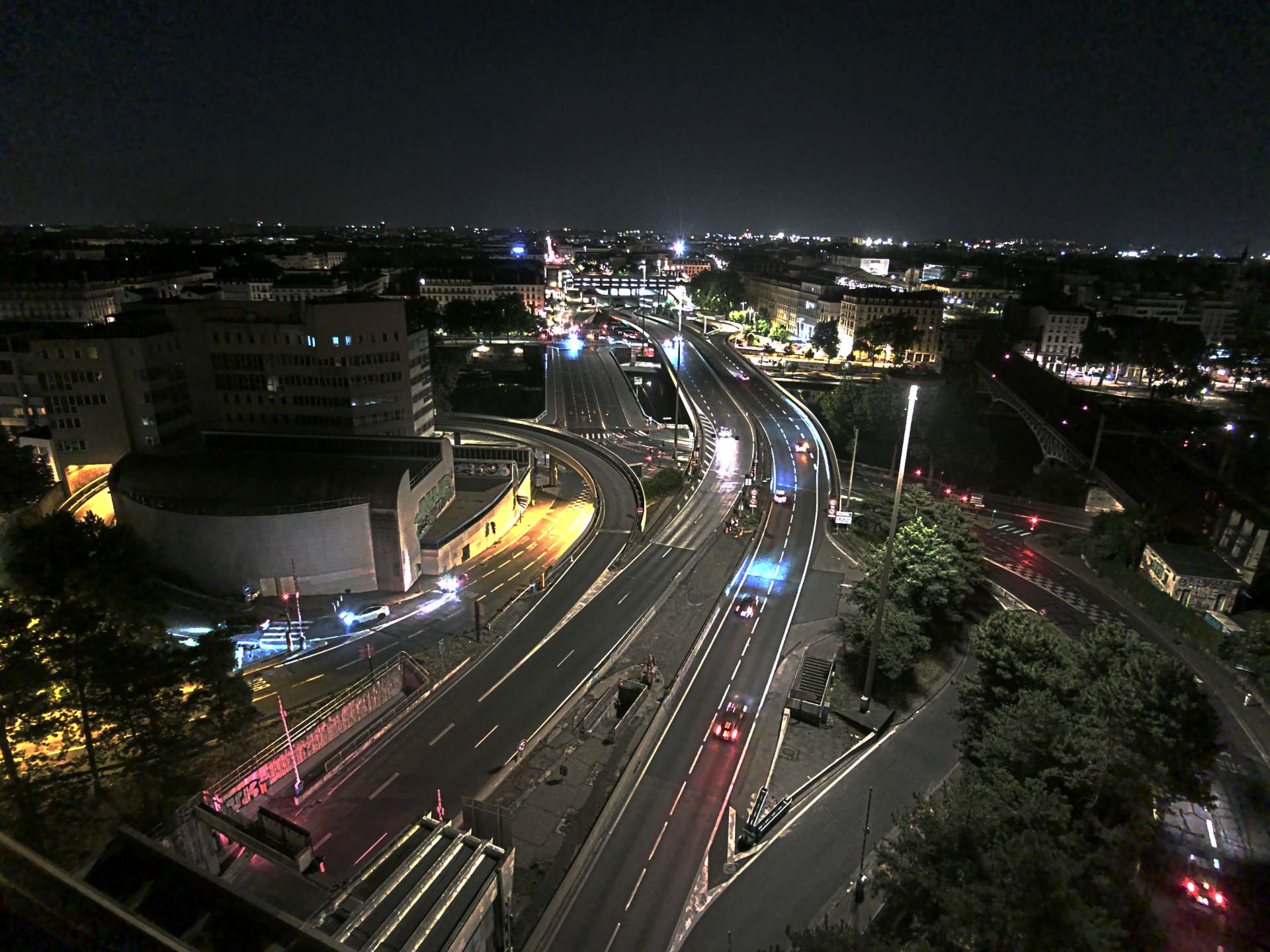 Caméra autoroute à Lyon Perrache à l'entrée Sud du Tunnel sous Fourvière, en direction de Marseille