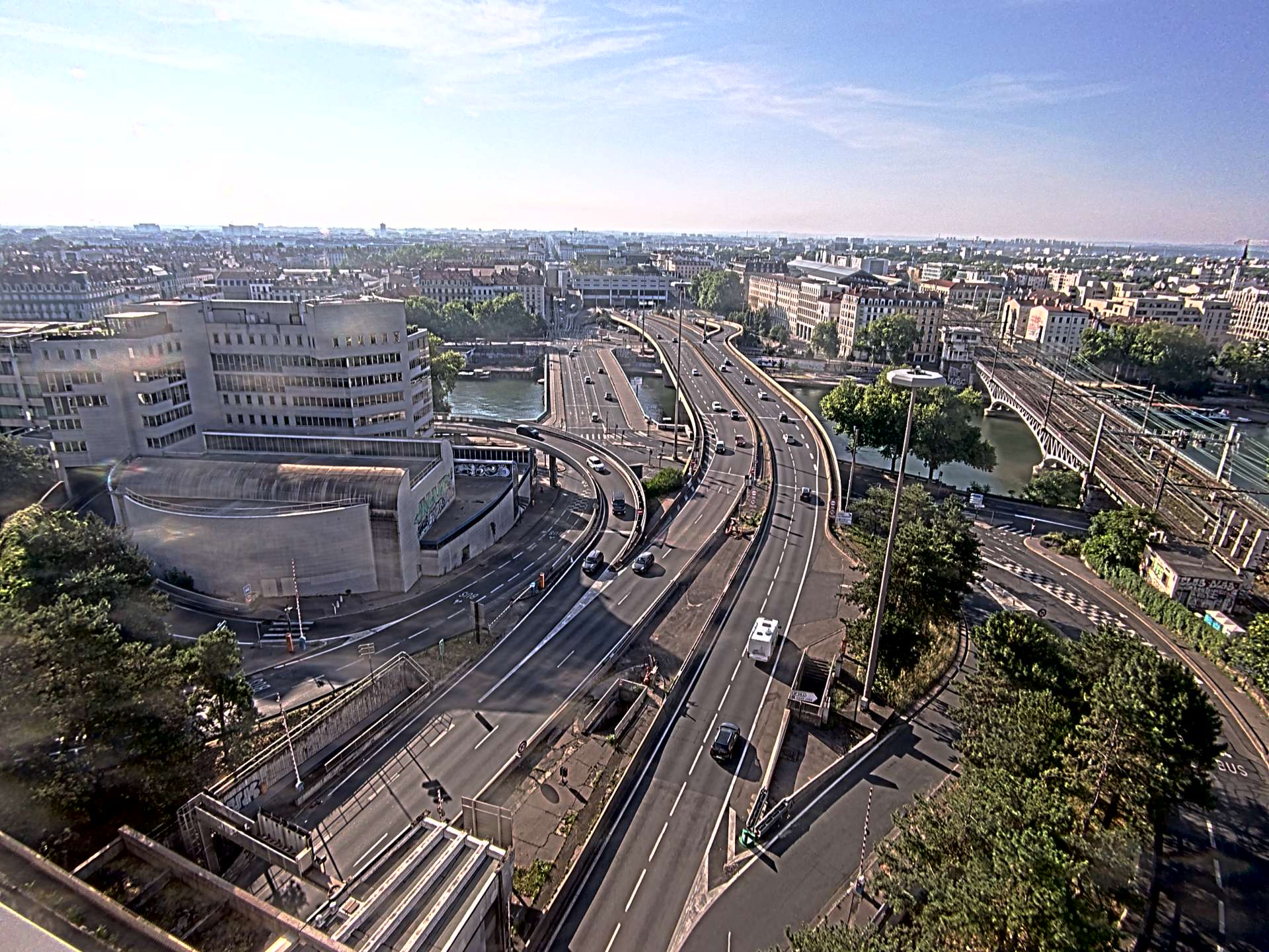 Caméra autoroute à Lyon Perrache à l'entrée Sud du Tunnel sous Fourvière, en direction de Marseille