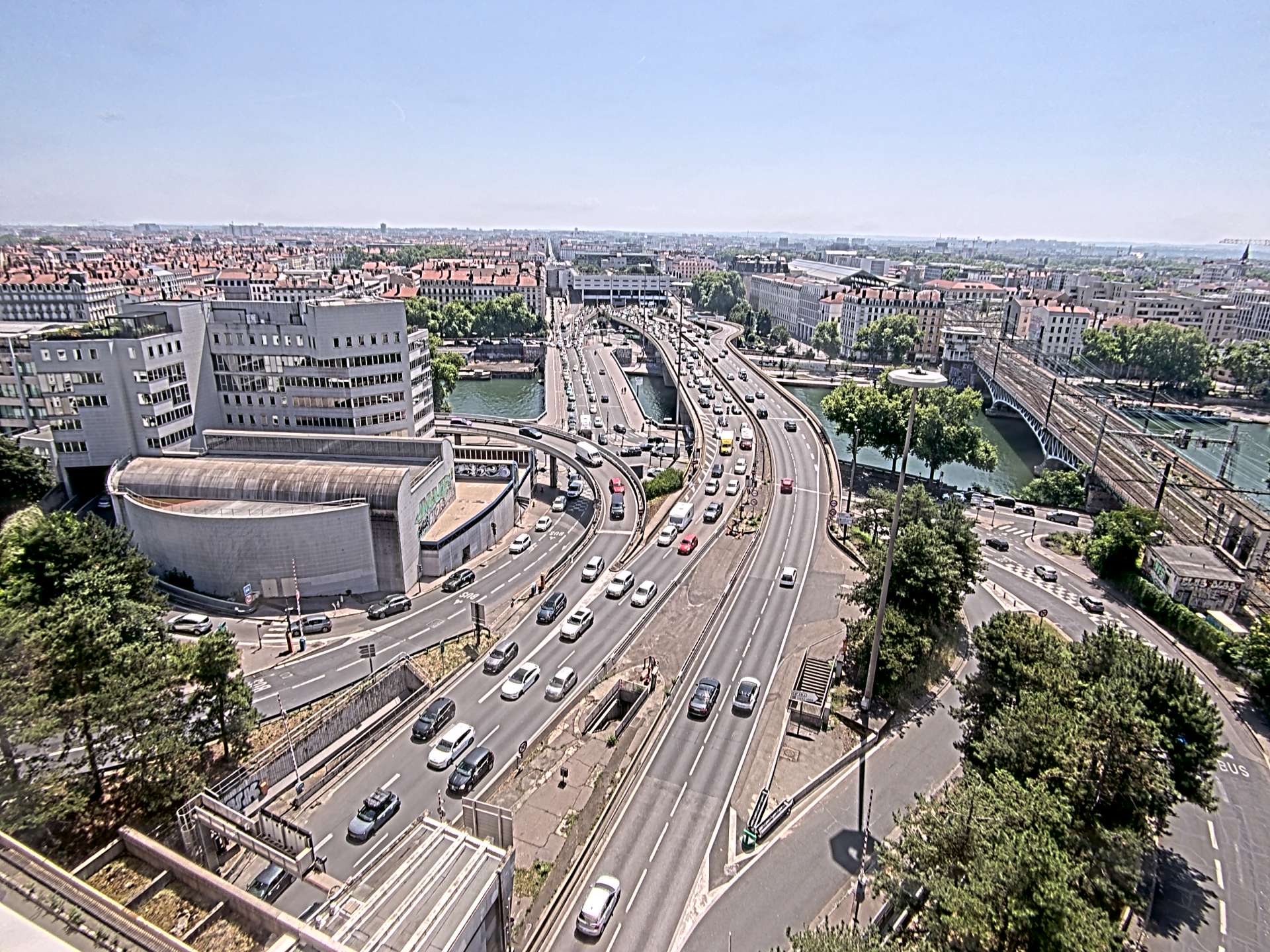 Caméra autoroute à Lyon Perrache à l'entrée Sud du Tunnel sous Fourvière, en direction de Marseille
