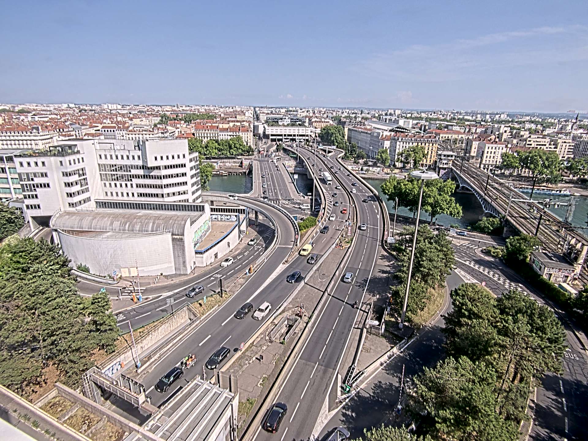Caméra autoroute à Lyon Perrache à l'entrée Sud du Tunnel sous Fourvière, en direction de Marseille
