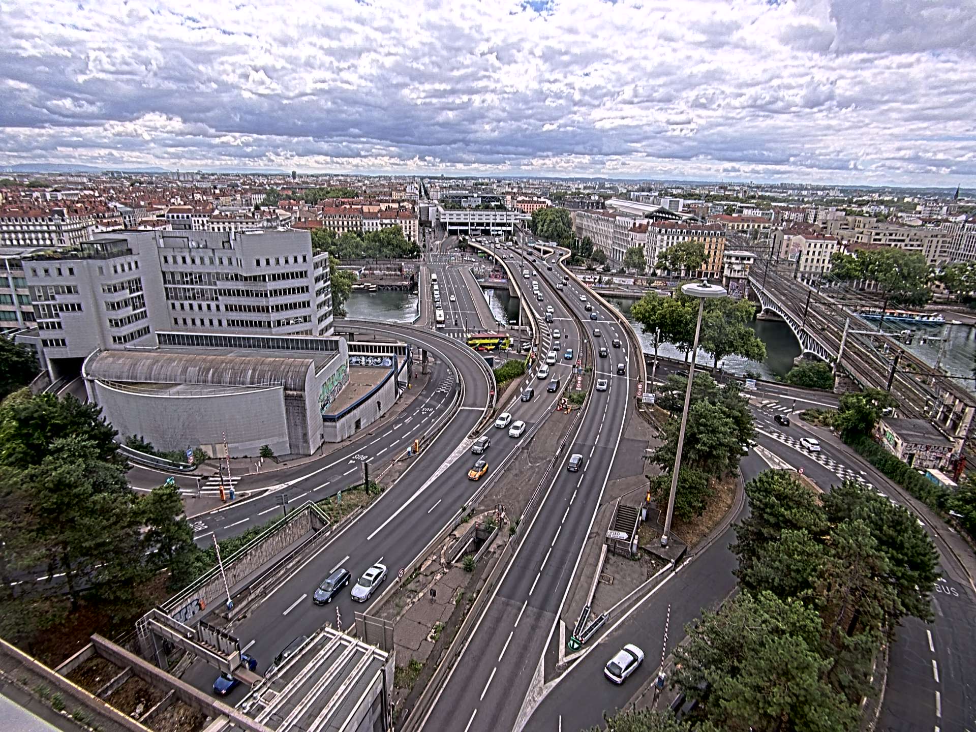 Caméra autoroute à Lyon Perrache à l'entrée Sud du Tunnel sous Fourvière, en direction de Marseille