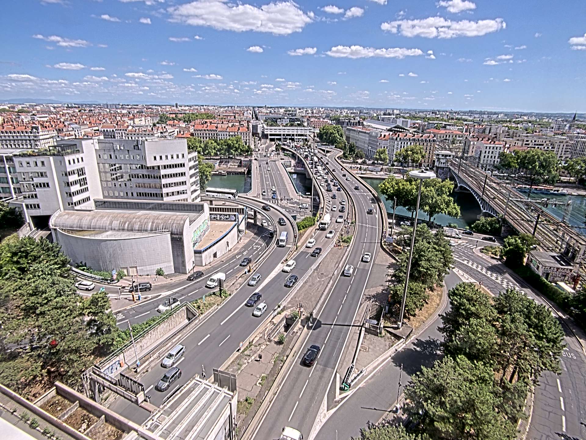 Caméra autoroute à Lyon Perrache à l'entrée Sud du Tunnel sous Fourvière, en direction de Marseille