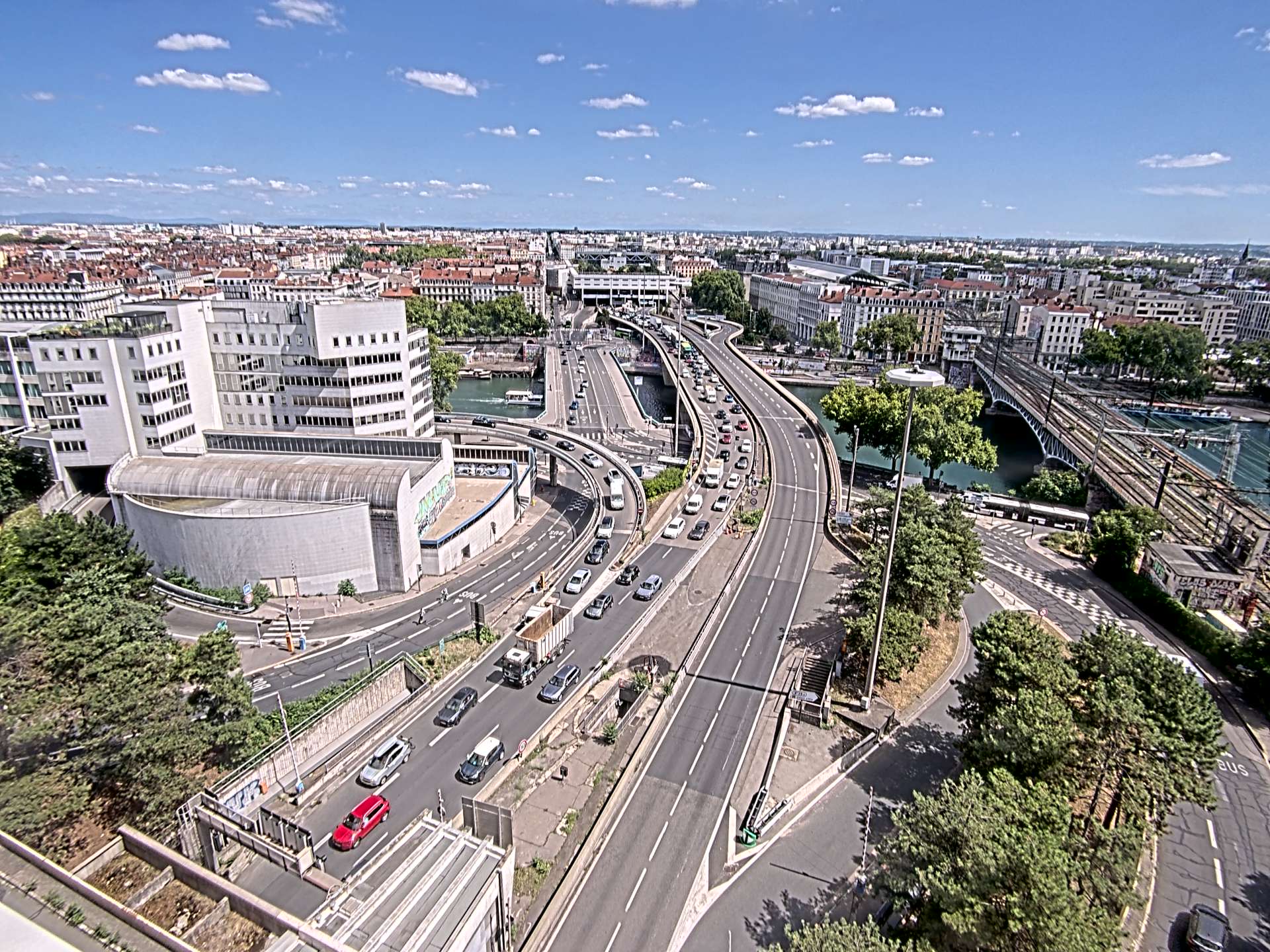 Caméra autoroute à Lyon Perrache à l'entrée Sud du Tunnel sous Fourvière, en direction de Marseille