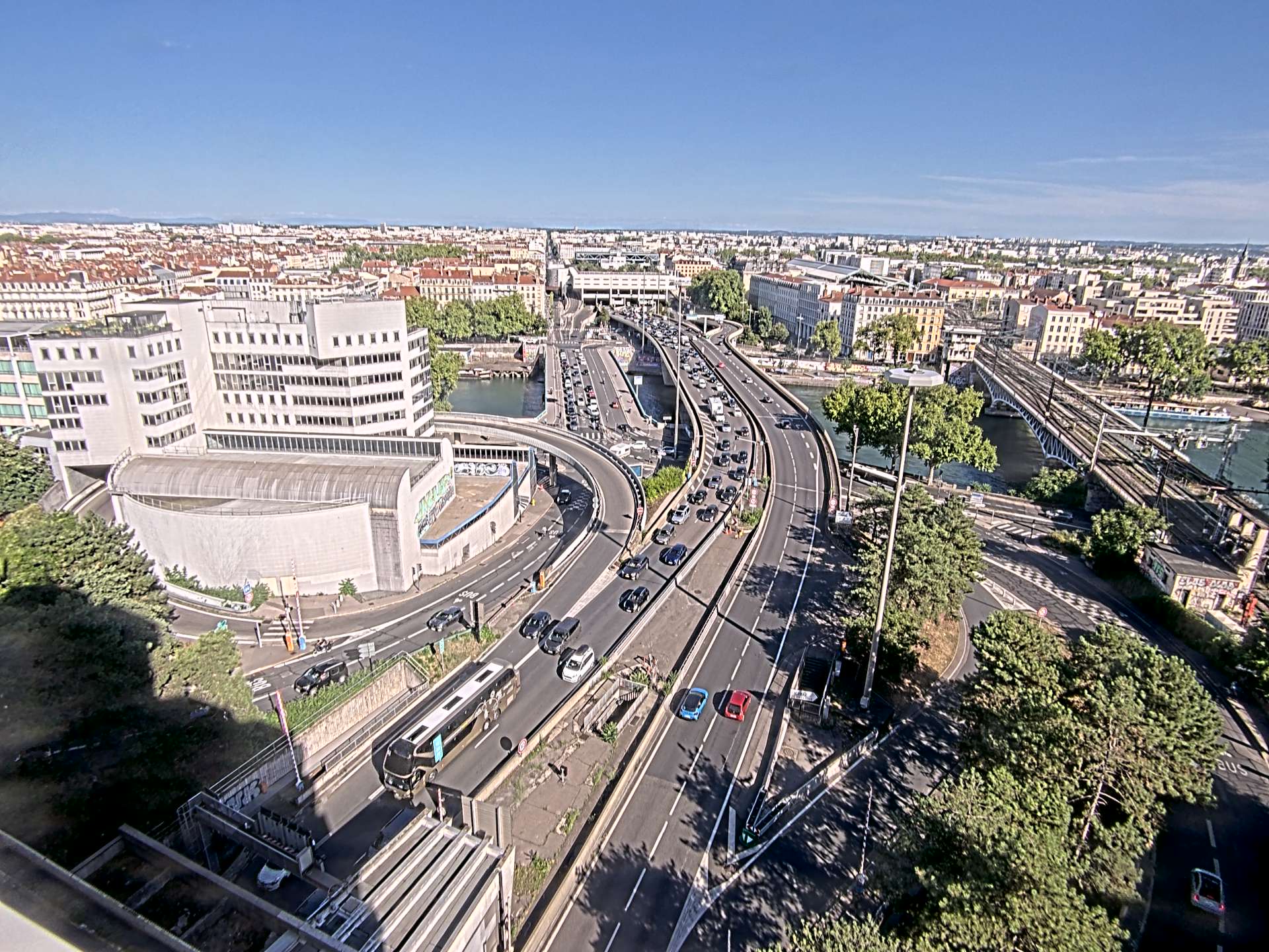 Caméra autoroute à Lyon Perrache à l'entrée Sud du Tunnel sous Fourvière, en direction de Marseille