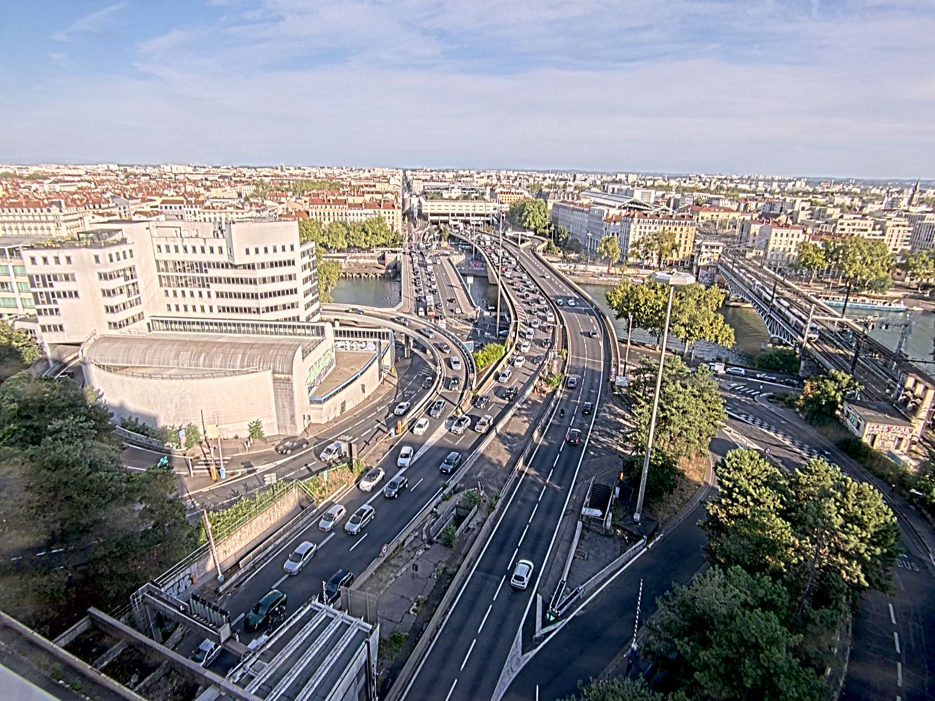 Caméra autoroute à Lyon Perrache à l'entrée Sud du Tunnel sous Fourvière, en direction de Marseille